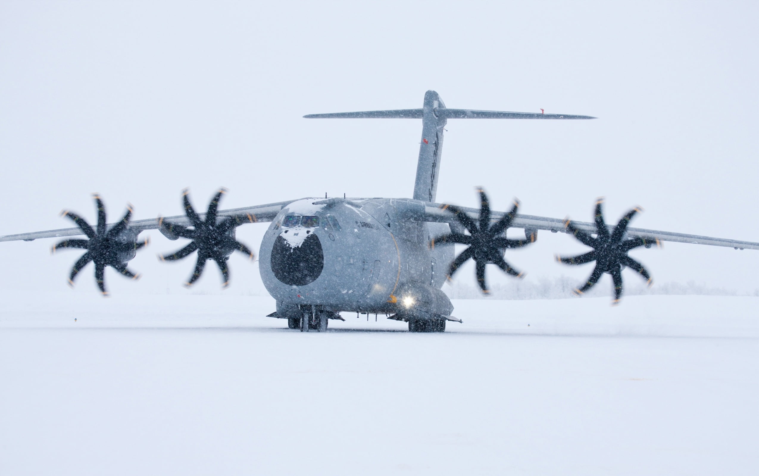 frozen, fence, sky, spirituality, airbus, Aircrafts / Planes, nature, plane, atlas, snowing, religion, no people, aircraft, winter, snow, white, field, HD Wallpaper