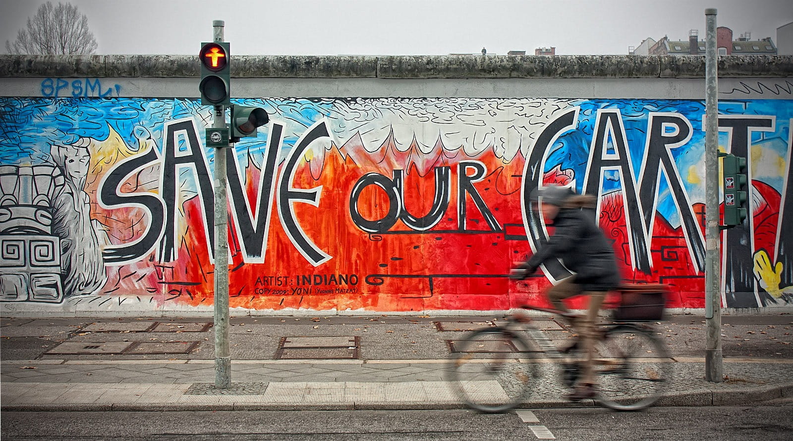 day, republic, person, near, adult, road, sign, graffity, outdoors, mode of transportation, east side gallery, people, painting, blurred motion, lifestyles, HD Wallpaper
