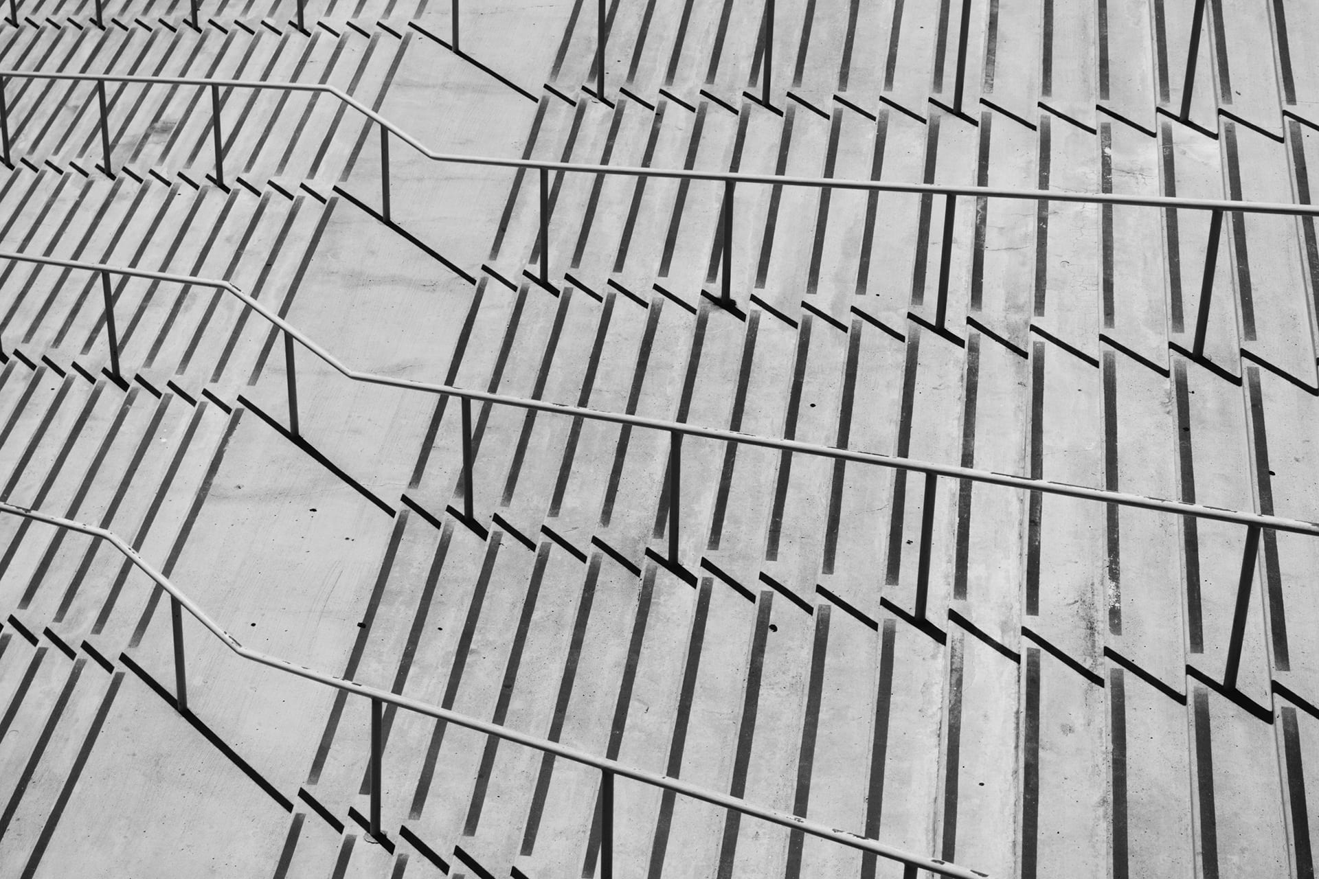 geometric shape, day, linear, close-up, sunlight, no people, white, in a row, backgrounds, metal, textured, architecture, conform, path, repetition, symetry, HD Wallpaper