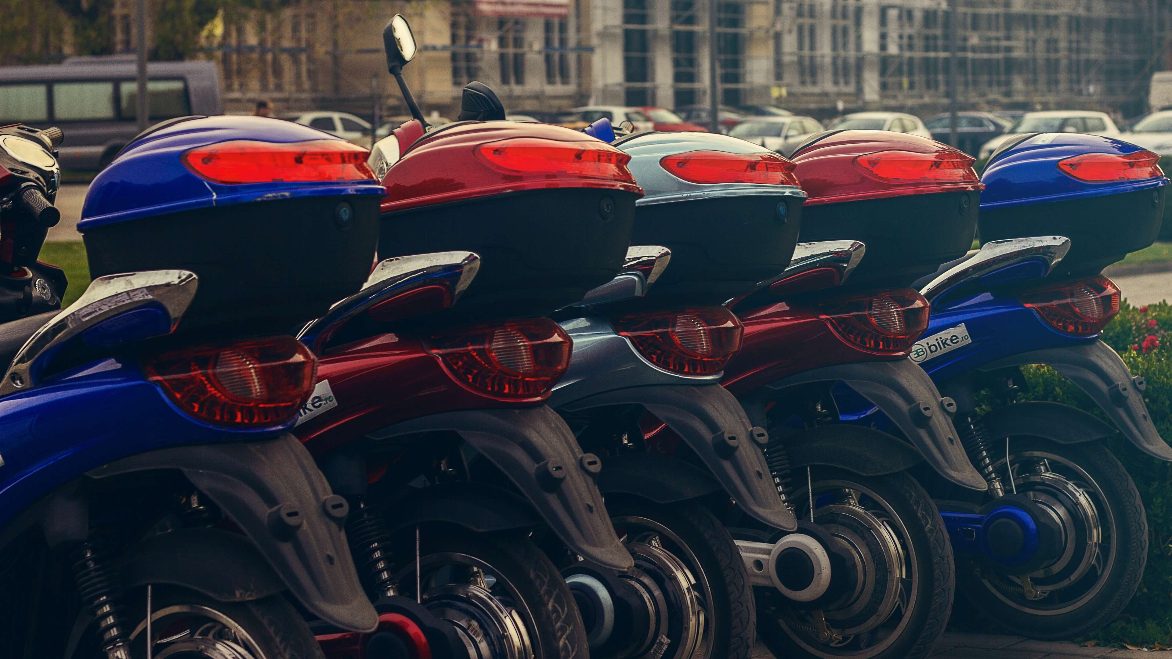 outdoors, transportation, day, wheels, wheel, focus on foreground, electric, 4K, in a row, side by side, stationary, mode of transportation, land vehicle, HD Wallpaper