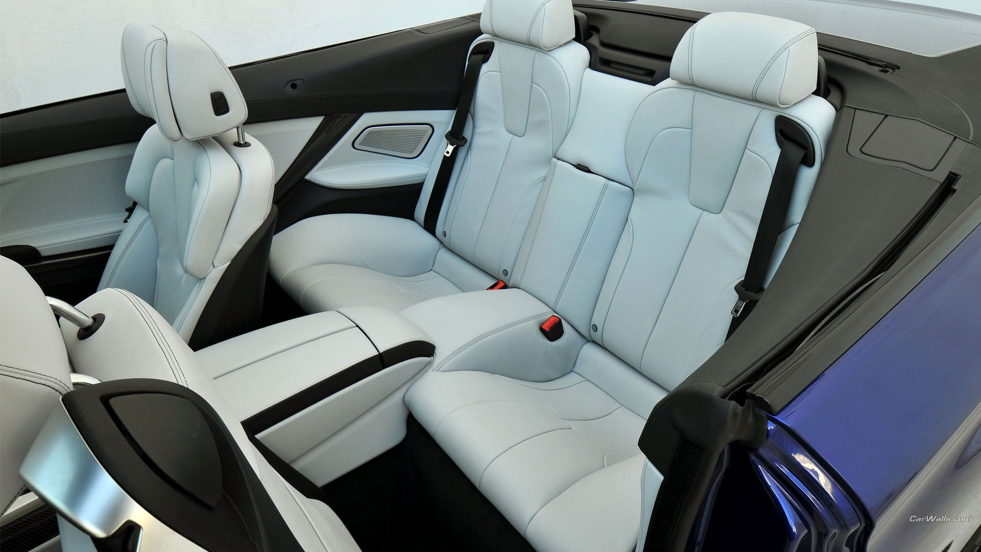 outdoors, white, mode of transportation, close-up, glass - material, low angle view, seats, propeller, BMW M6, car interior, leather, nature, cockpit, air vehicle, HD Wallpaper