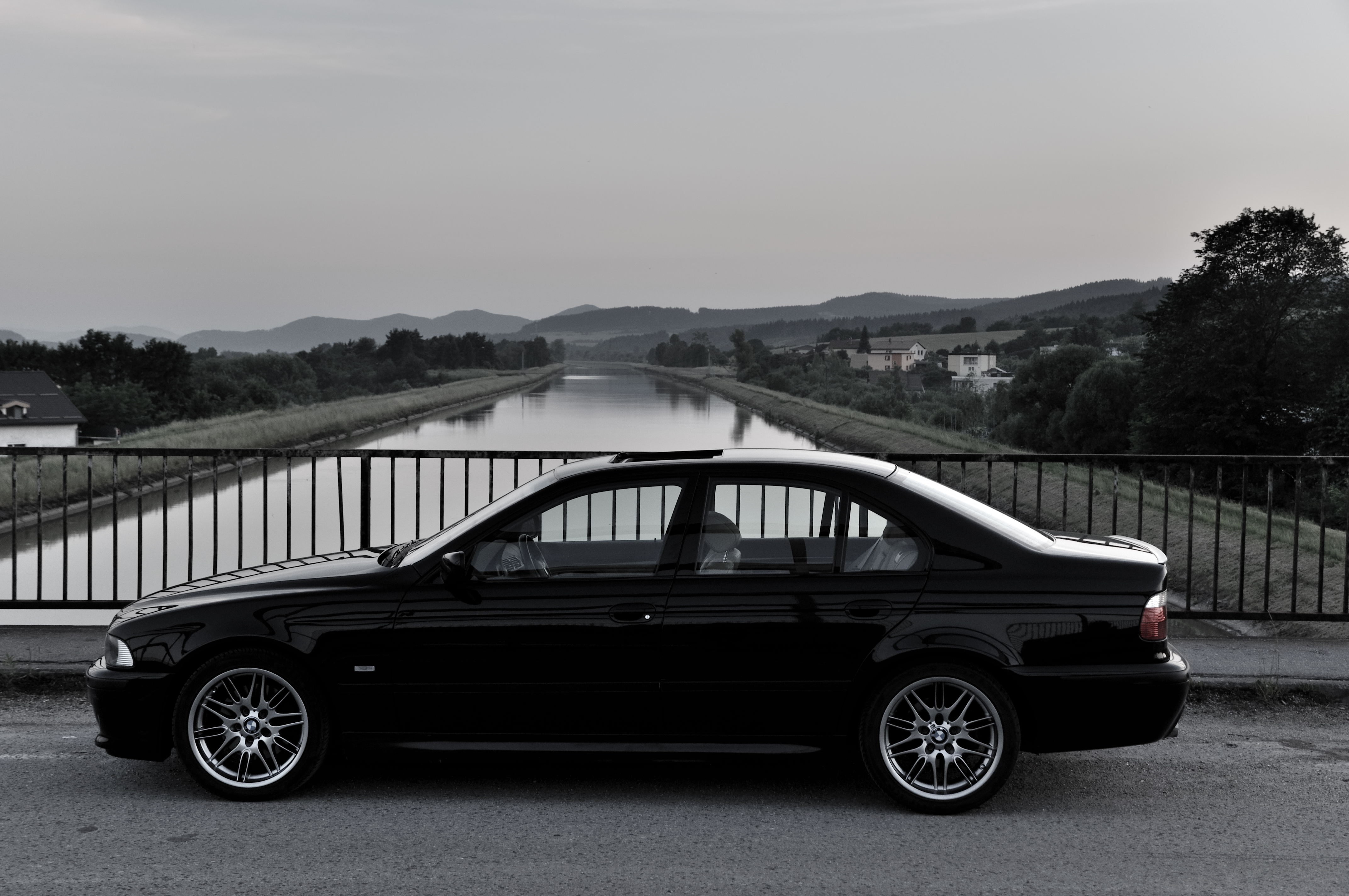 day, 4K, transportation, car, tree, water, motor vehicle, road, sky, connection, nature, no people, mountain, bmw e 39, road trip, mode of transportation, HD Wallpaper