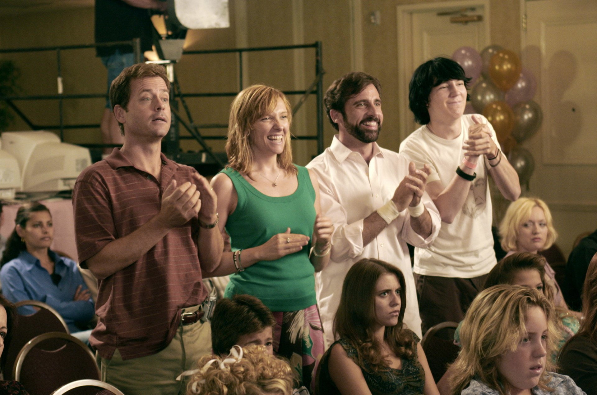 Steve Carell, group, Movie, Greg Kinnear, crowd, group of people, 1080P, communication, real people, men, young adult, standing, adult, togetherness, happiness, HD Wallpaper