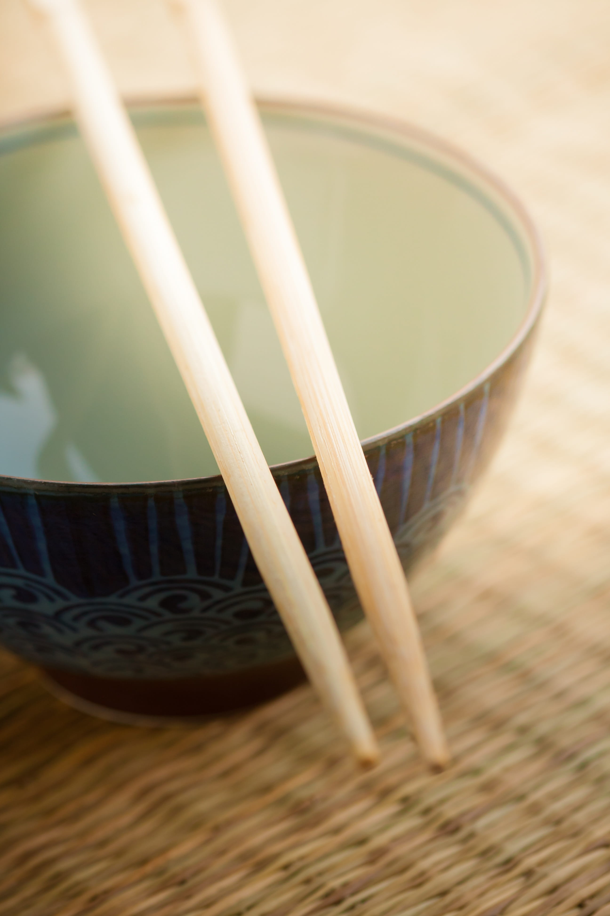 Meal, focus on foreground, restaurant, wood - material, Asian, lunch, food and drink, no people, dish, close-up, oriental, chopsticks, traditional, household equipment, Phone HD Wallpaper