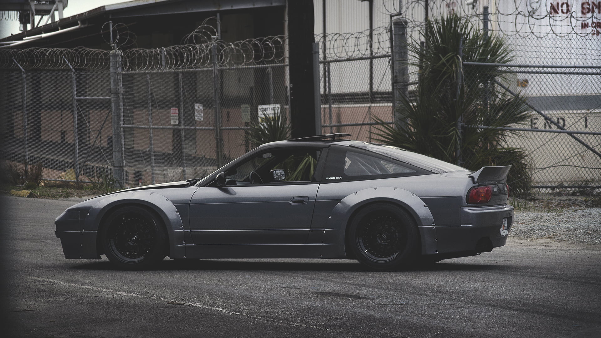 mode of transportation, control, 240sx, architecture, 1080P, stationary, building exterior, modern, motor vehicle, car, outdoors, day, city, land vehicle, HD Wallpaper