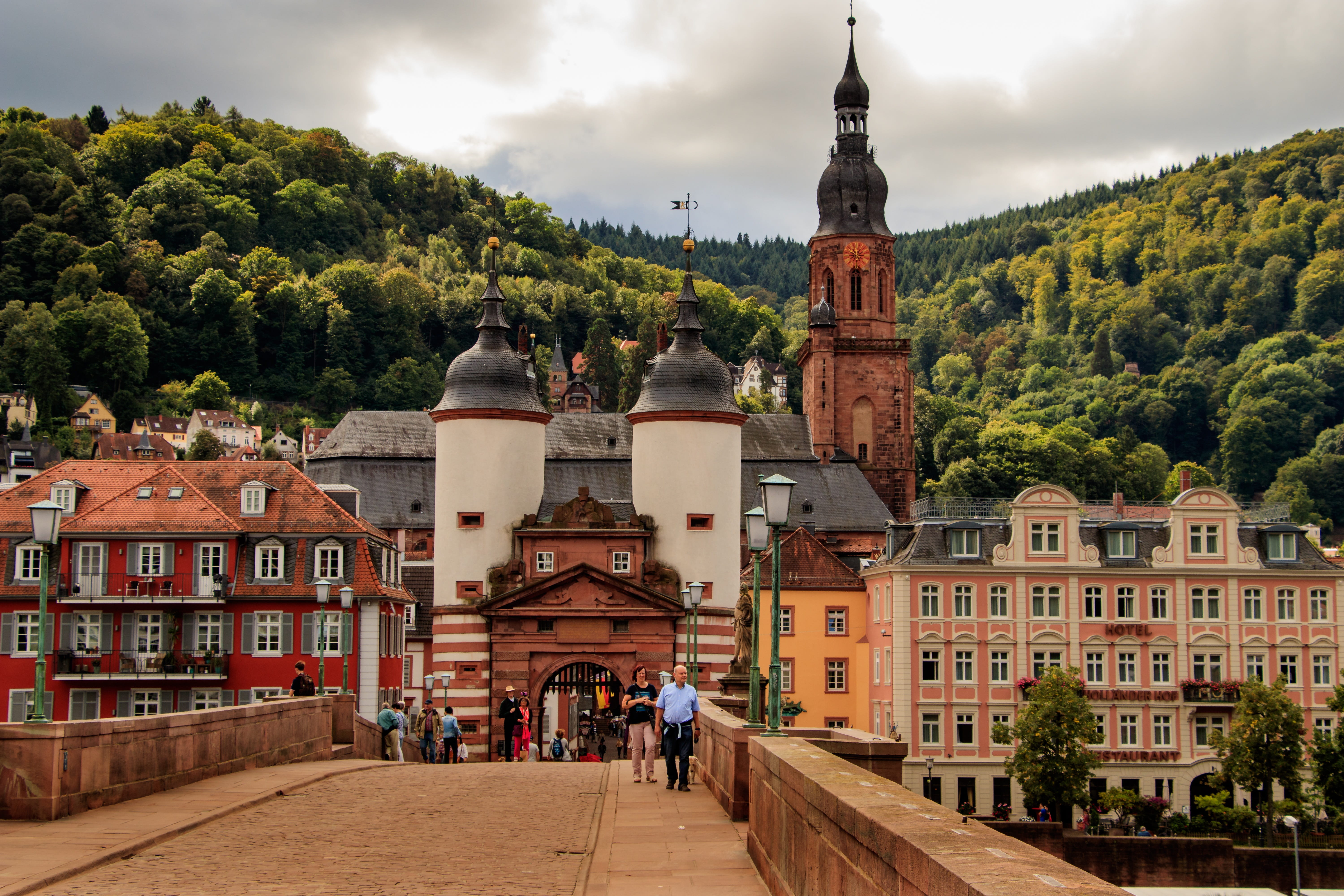men, the past, travel destinations, heidelberg, tree, group of people, 5K, city, adult, historically, outdoors, incidental people, building, bridge, baden württemberg, HD Wallpaper