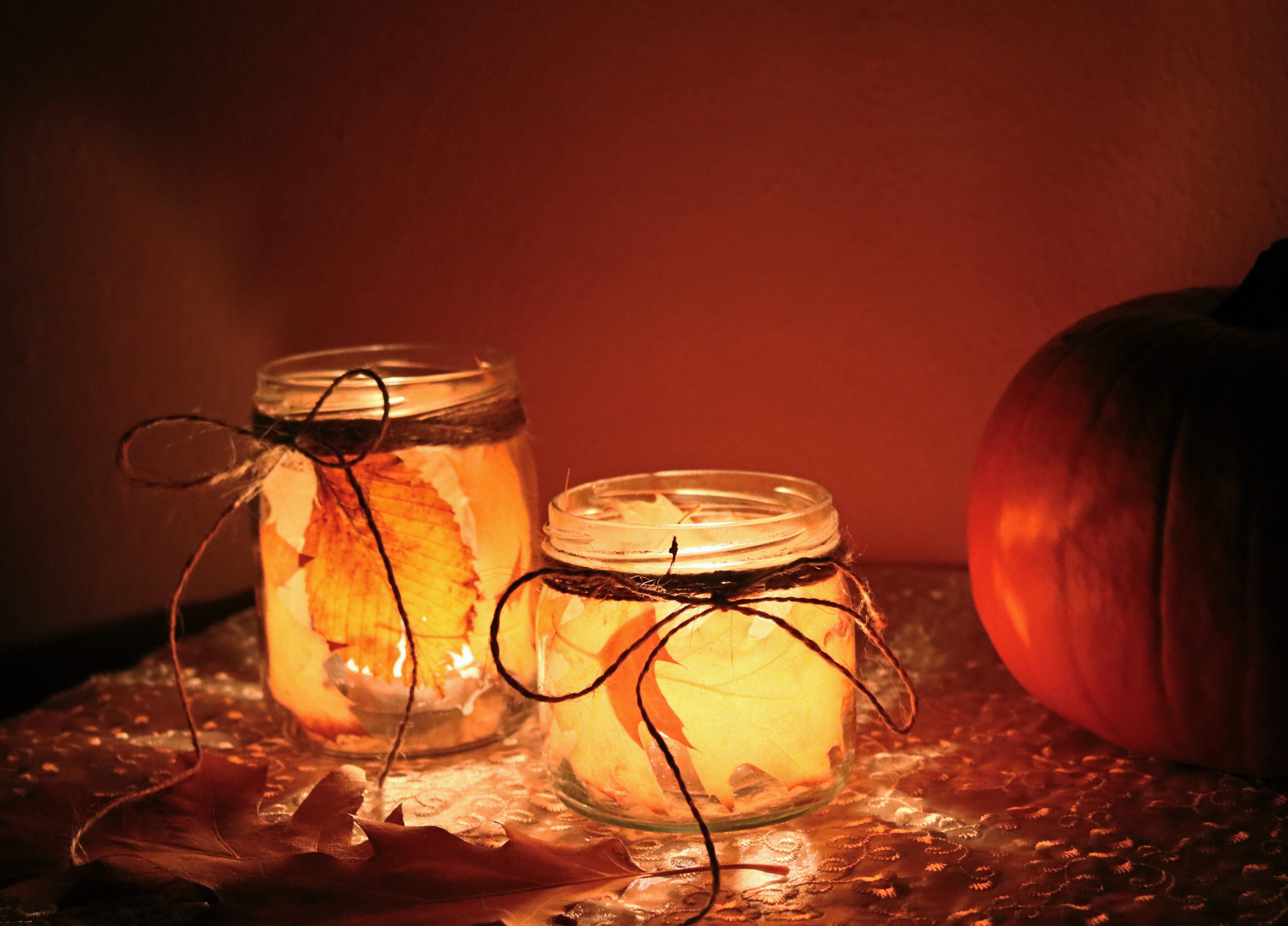 wall - building feature, diy, light, halloween, pumpkin, glass - material, light - natural phenomenon, copy space, autumn, glass, food and drink, close-up, HD Wallpaper