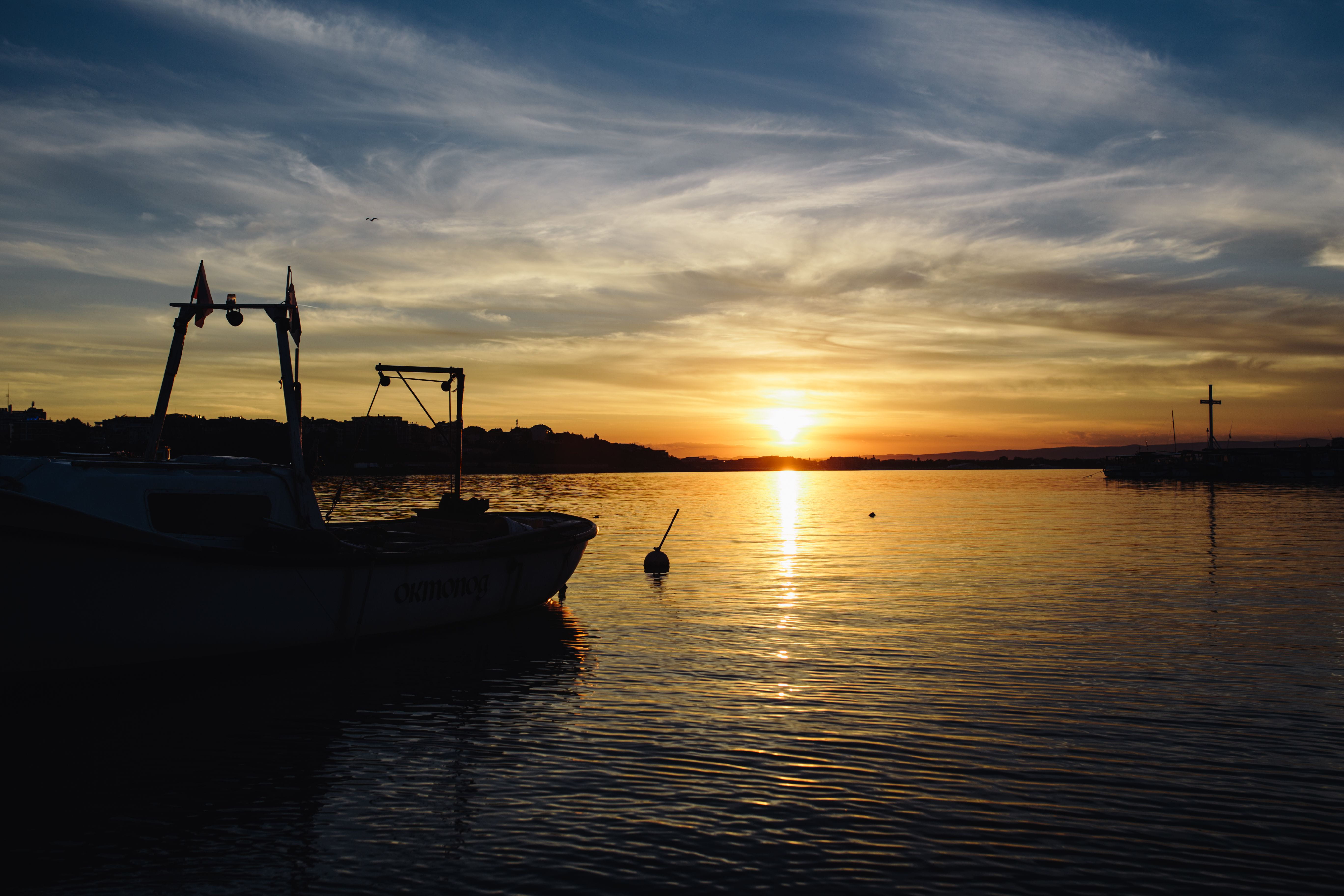 beauty in nature, cloud - sky, transportation, reflection, scenic, sailboat, colorful, nautical Vessel, water, scenics - nature, sky, sundown, Sunset, orange color, HD Wallpaper