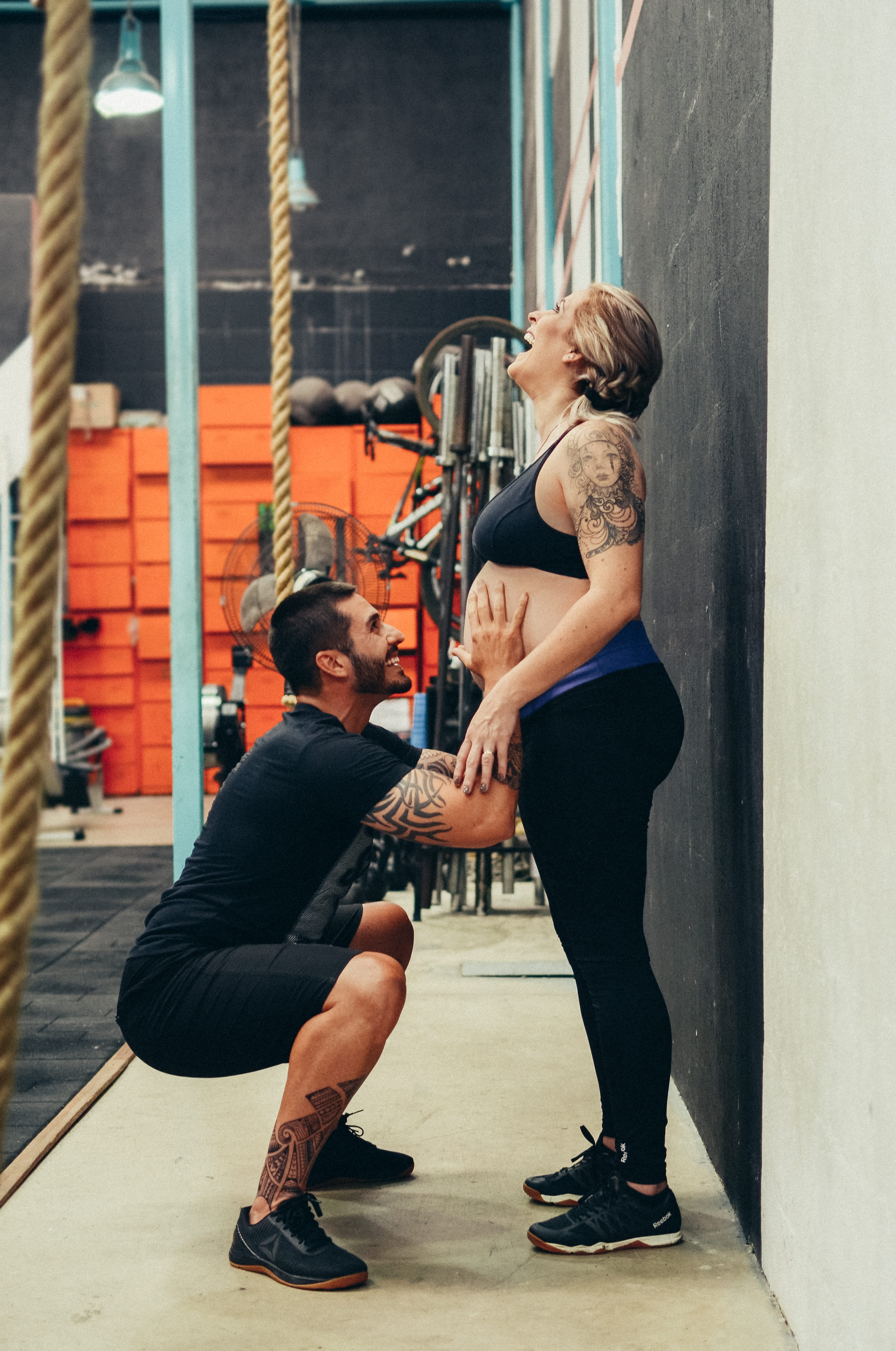 beautiful, exercising, sport, strength, males, parents, expecting, tattooed woman, weight Training, relaxation Exercise, wellbeing, healthy Lifestyle, man, Phone HD Wallpaper