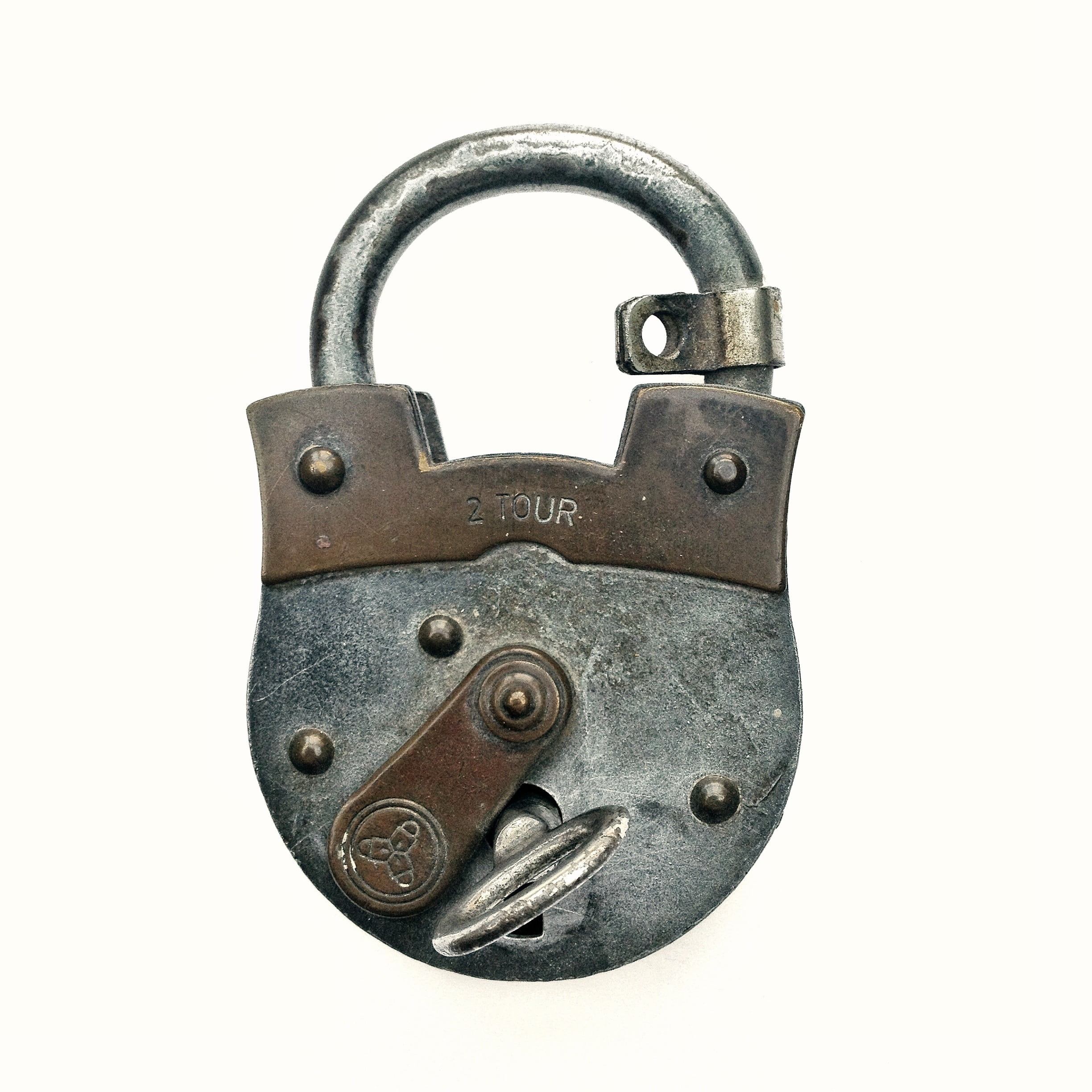 gray, silver colored, 1080P, key, lock, closed, rusty, safe, keyhole, indoors, business, close-up, power supply, technology, padlock, still life, latch, Phone HD Wallpaper