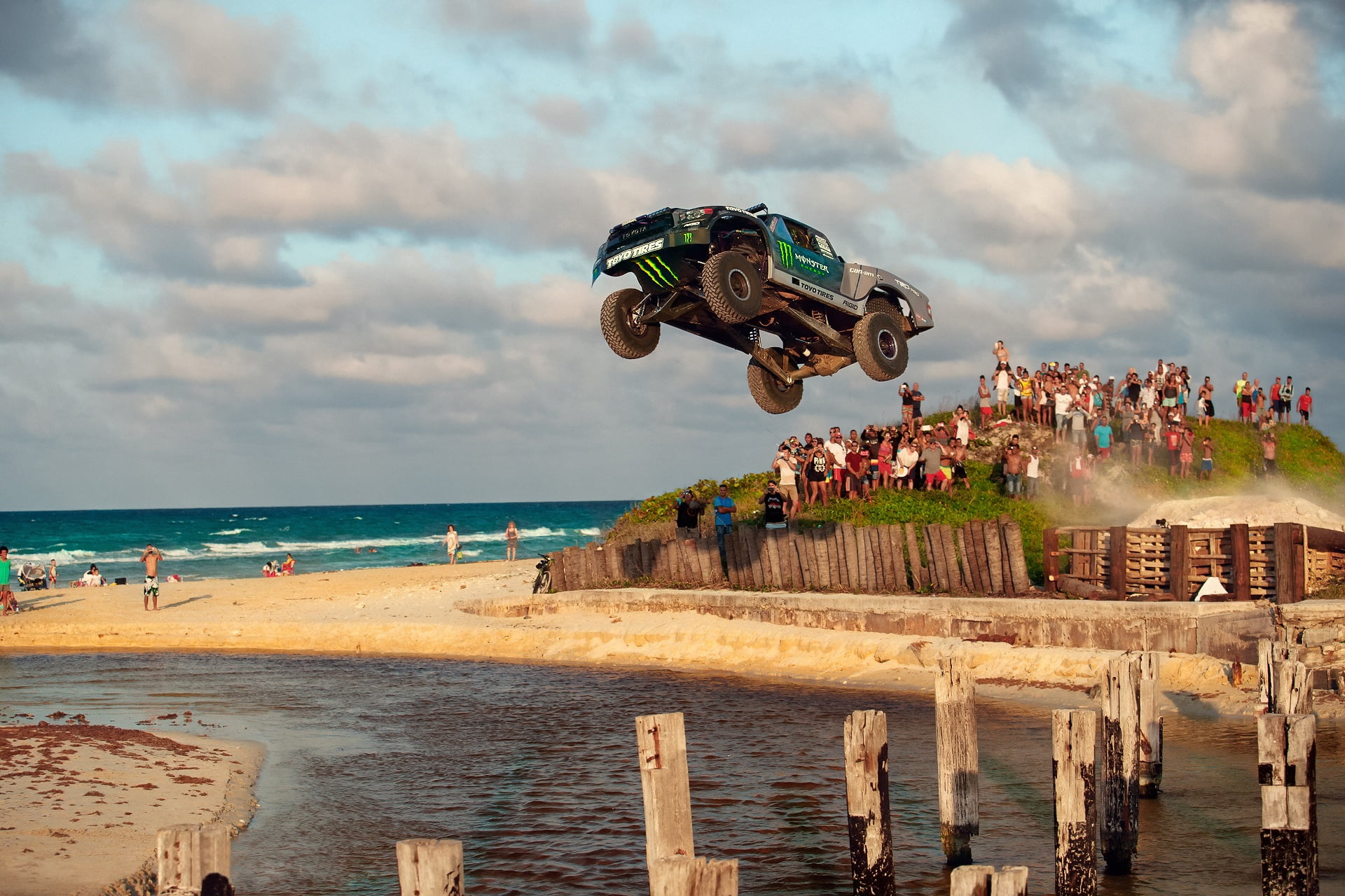 Tundra, Recoil 4, TOYO TIRES, Toyota, Larry Chen, speedhunters, Monster Energy, 8 Days In Cuba, photographer, BJ Baldwin, 1080P, HD Wallpaper