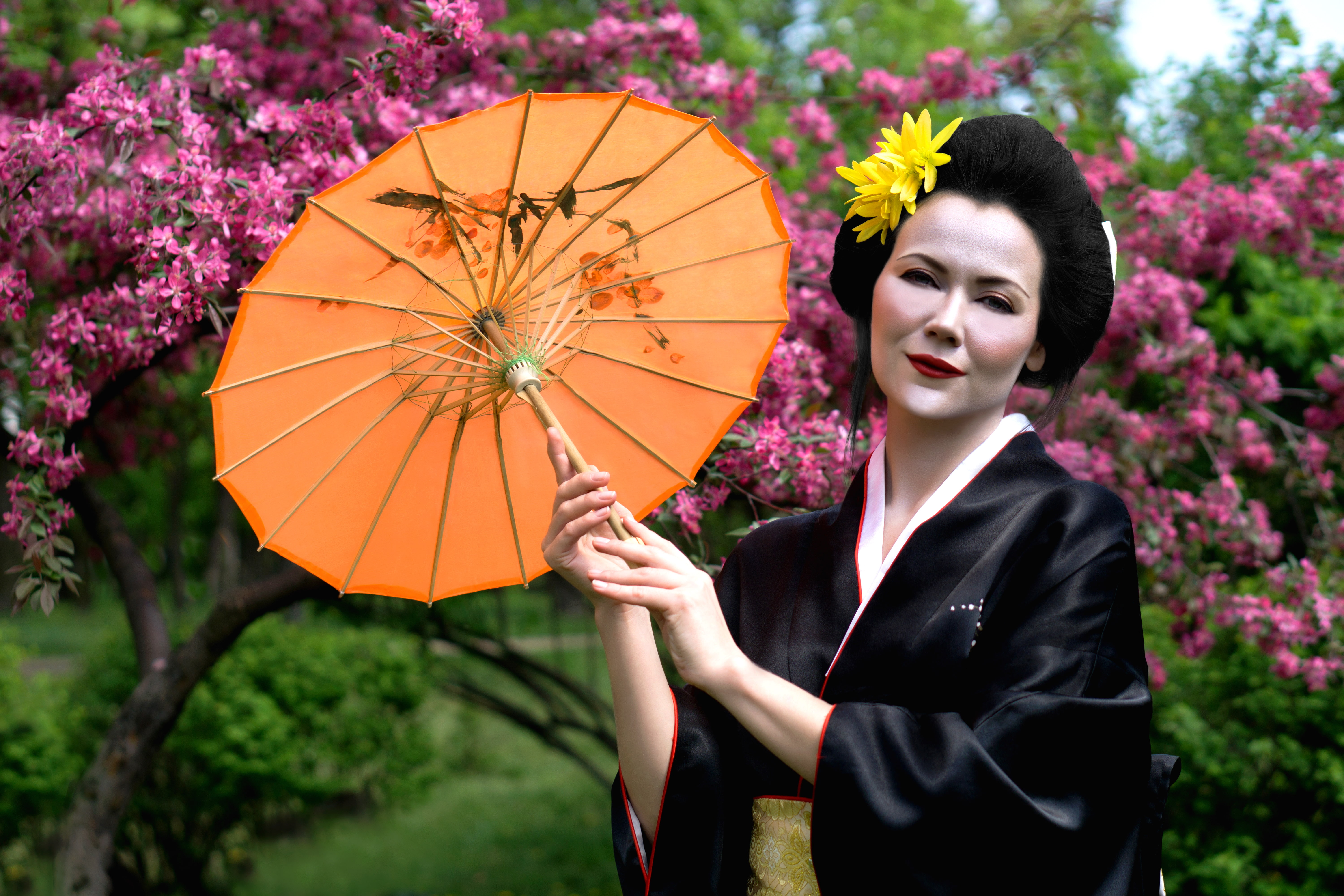 outdoors, plant, waist up, fashion, one person, flower, young adult, nature, front view, hairstyle, 5K, young women, women, beauty, umbrella, protection, HD Wallpaper