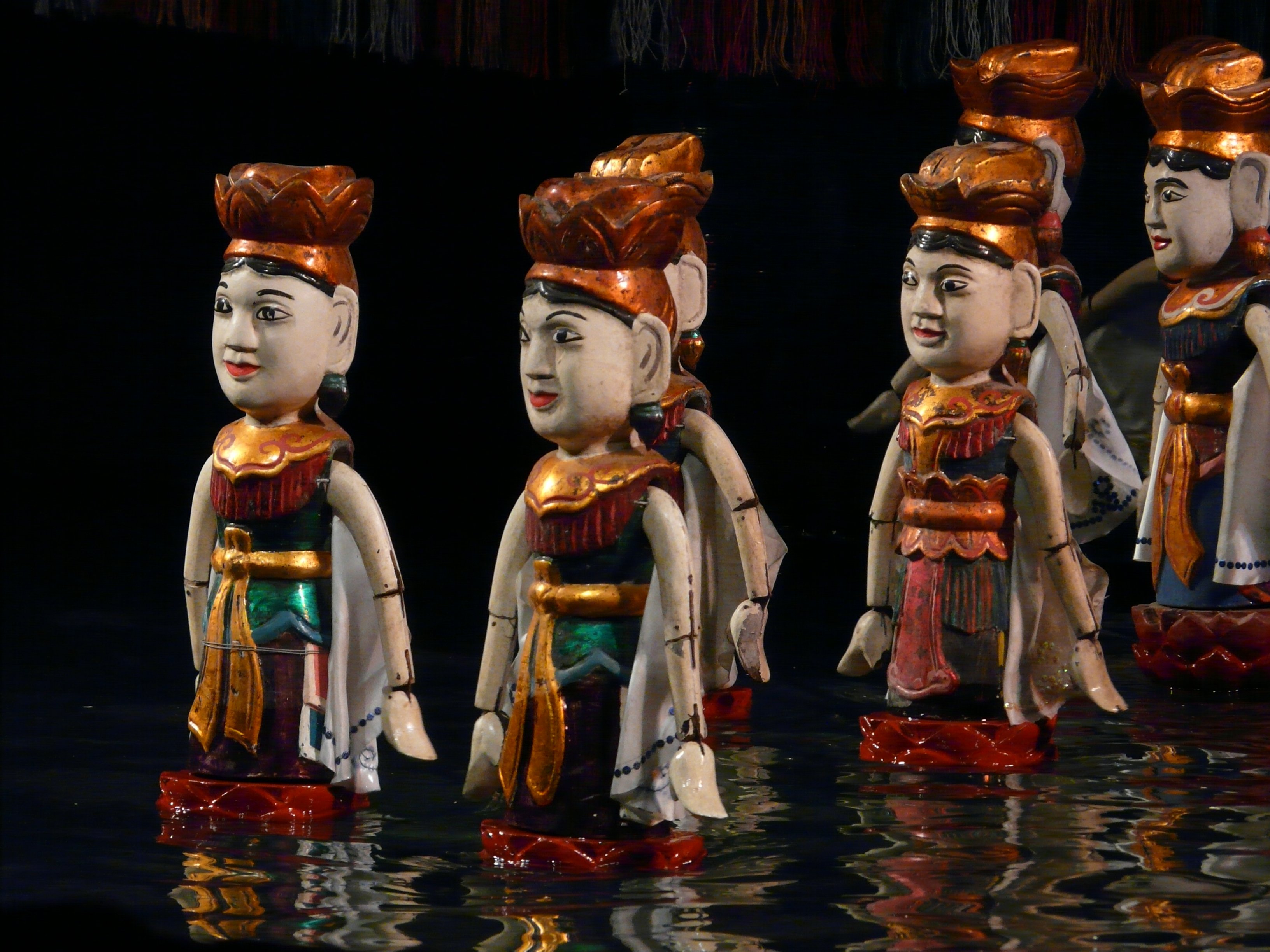 vietnam, reflection, 2K, indoors, figurine, body, dolls, creativity, hanoi, statue, female likeness, male likeness, retail, religion, variation, water puppet, HD Wallpaper