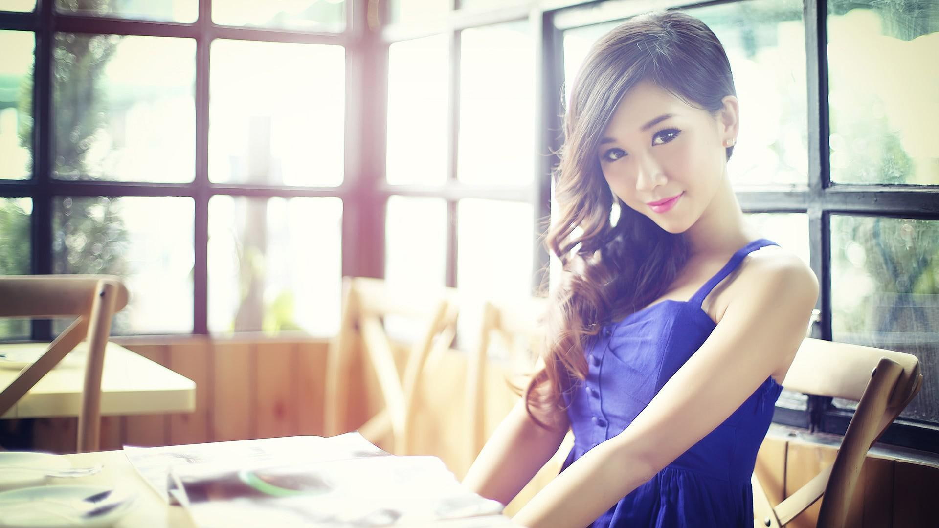 hair, seductive, beautiful, seductive beautiful, skirt, pretty, blue, desk, blue skirt, beauty, pretty beauty, 1080P, HD Wallpaper