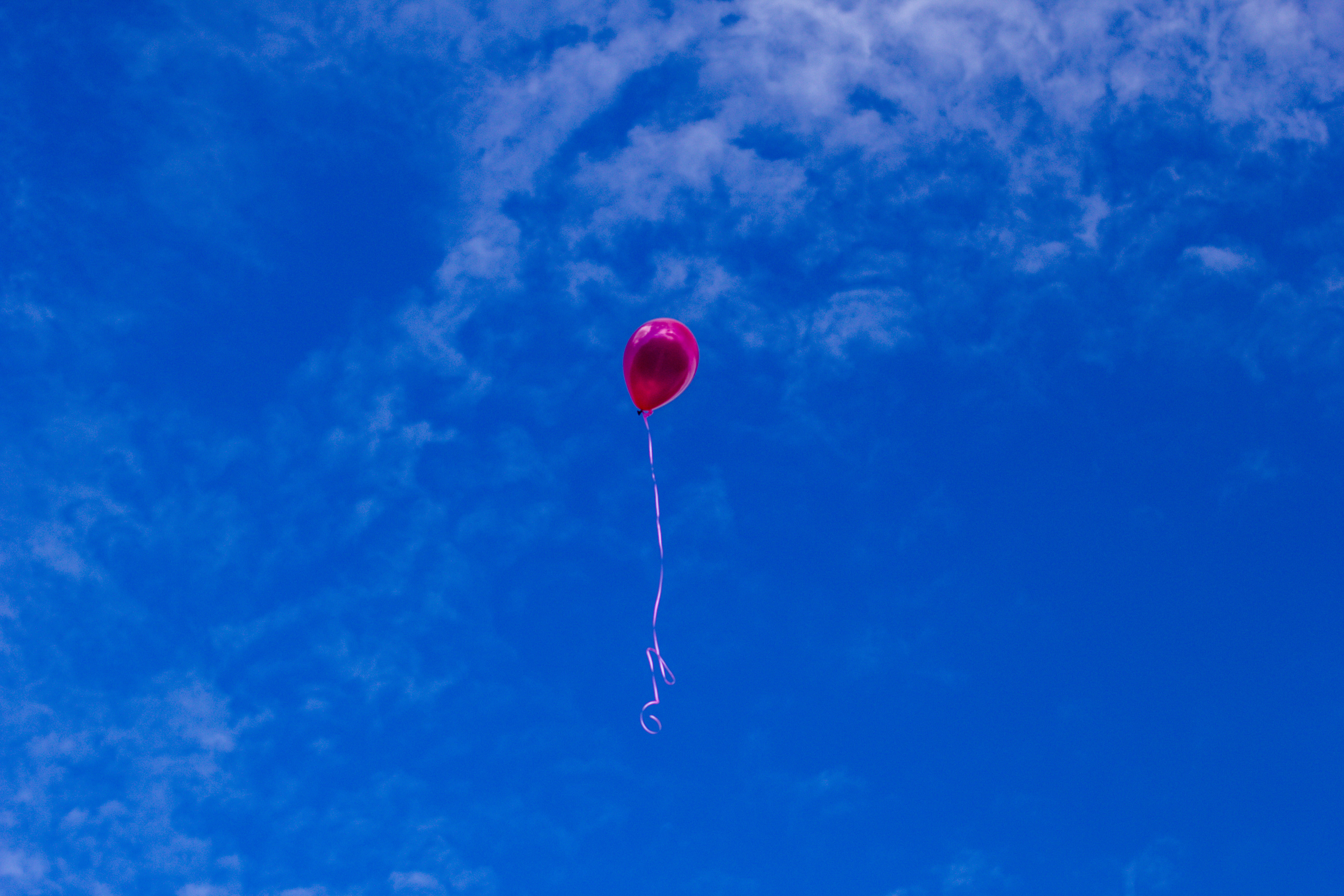 no people, freedom, helium, balloon, motion, day, flying, sky, positive emotion, smoke - physical structure, outdoors, nature, cloud - sky, 5K, floating, HD Wallpaper