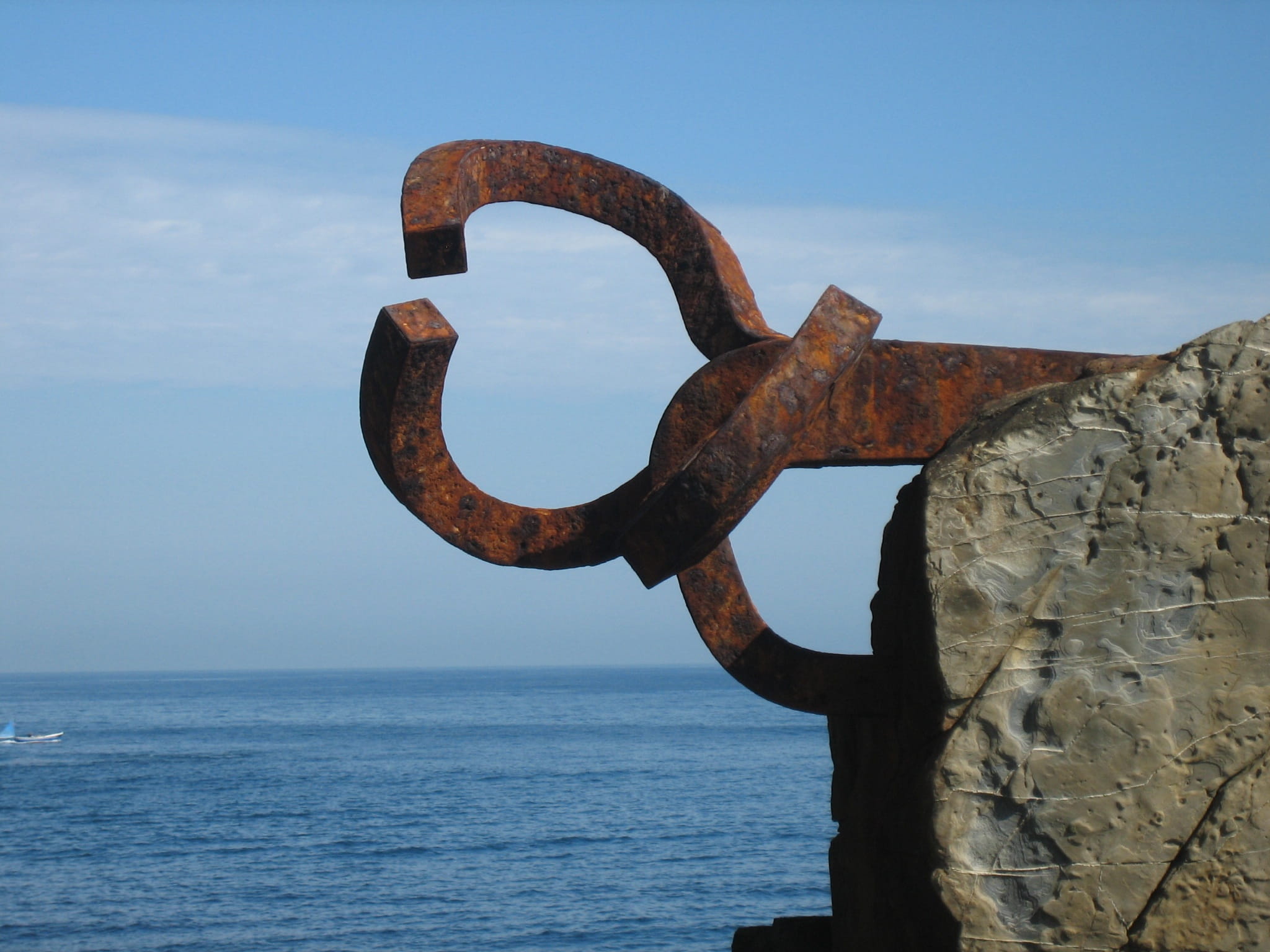 outdoor, idyllic, clear sky, horizon, blue, tranquil scene, sea, los, touristic, sky, rusty, san, Spain, cantabrico, horizon over water, nature, sculpturw, HD Wallpaper