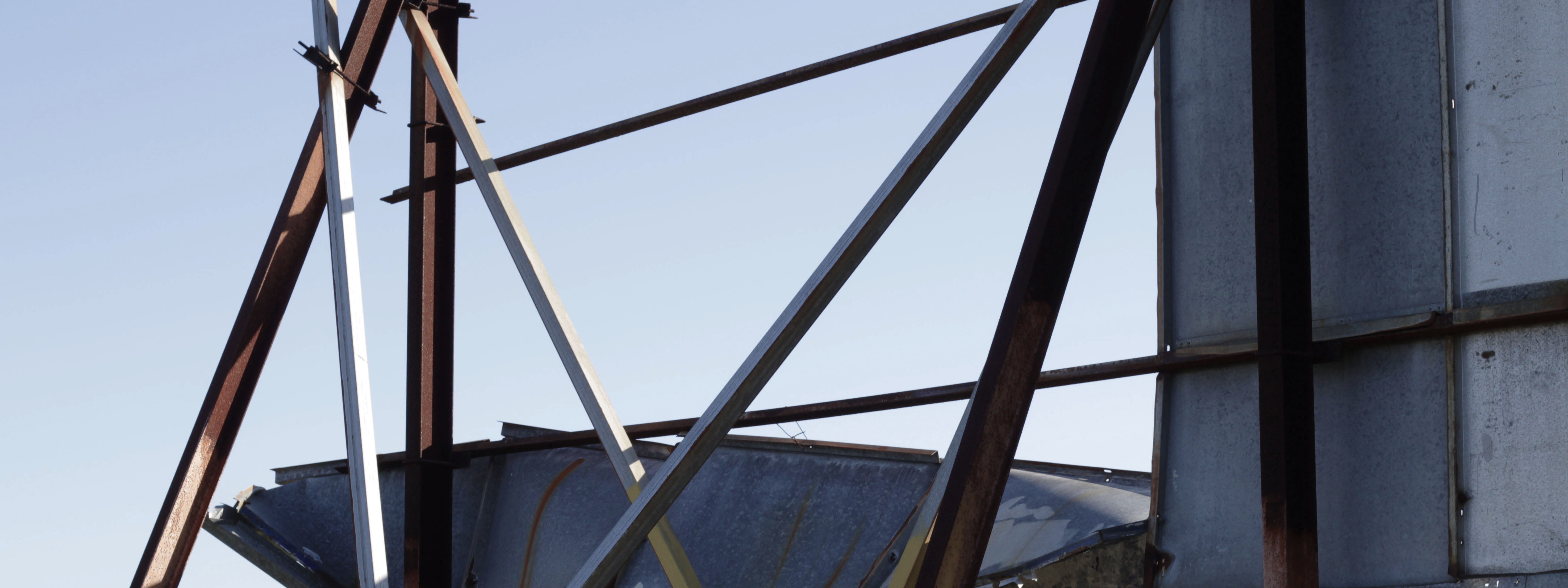 steel, wheel, a coruña, girder, architecture, sky, low angle view, alloy, clear sky, broken, metal, close-up, pattern, focus on foreground, outdoors, 5K, HD Wallpaper
