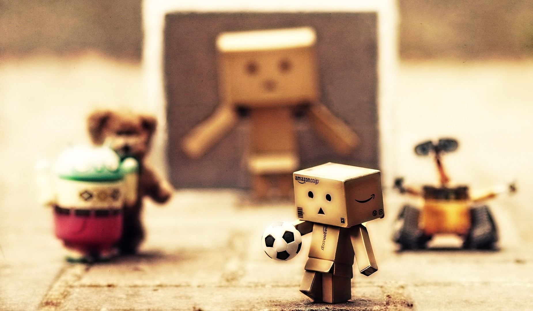 doll, still life, container, no people, close-up, Danbo, wooden, indoors, creativity, two, representation, male likeness, mammal, black, chairs, toy, white, HD Wallpaper