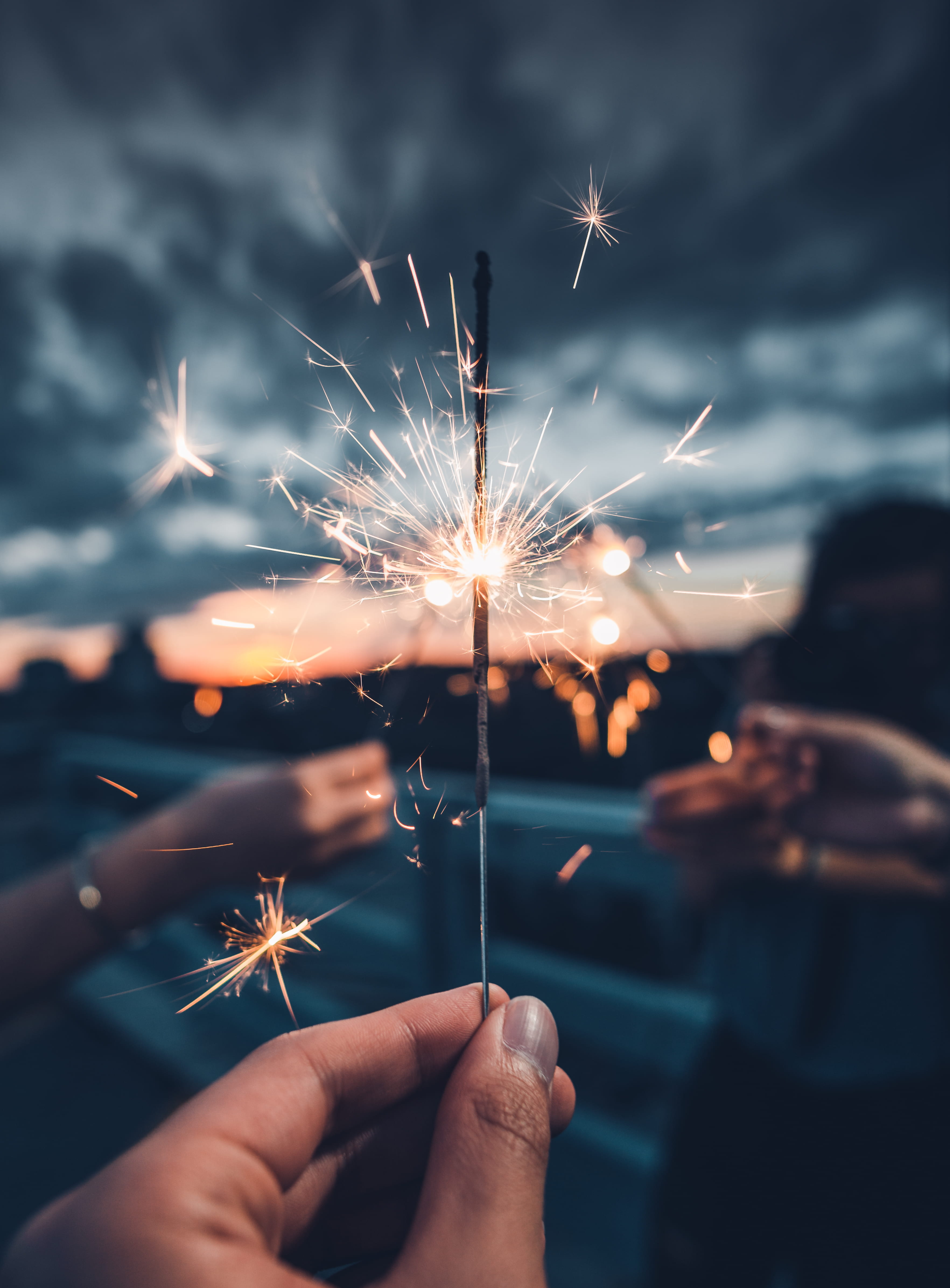spark, illuminated, firework - man made object, pov, glowing, light, celebration, human hand, photo, human body part, fingers, burning, sparks, event, sparkler, Phone HD Wallpaper