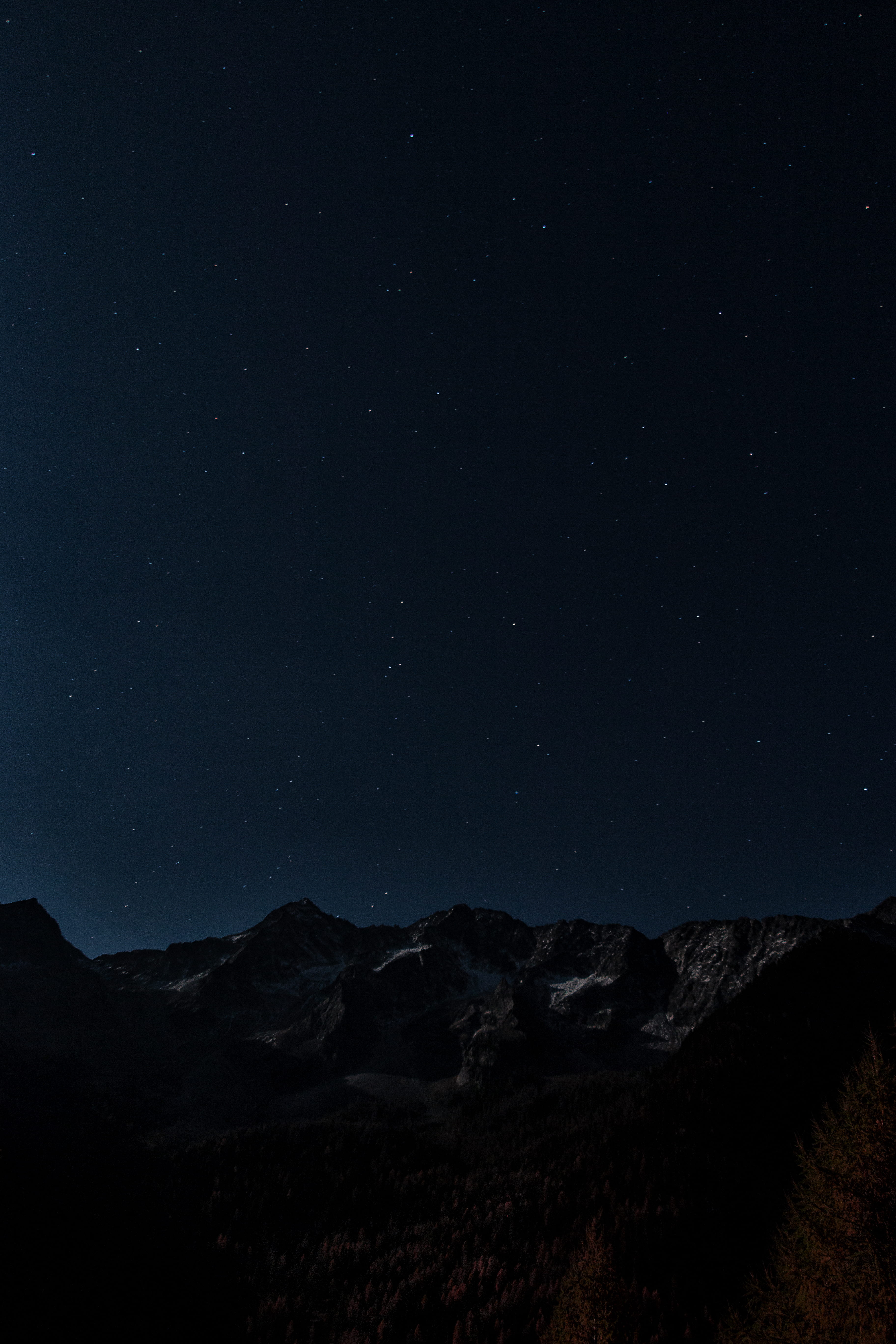 nightime, non-urban scene, aerial, night, beauty in nature, star - space, tranquility, no people, mountain range, rock, starry, galaxy, astronomy, idyllic, Phone HD Wallpaper