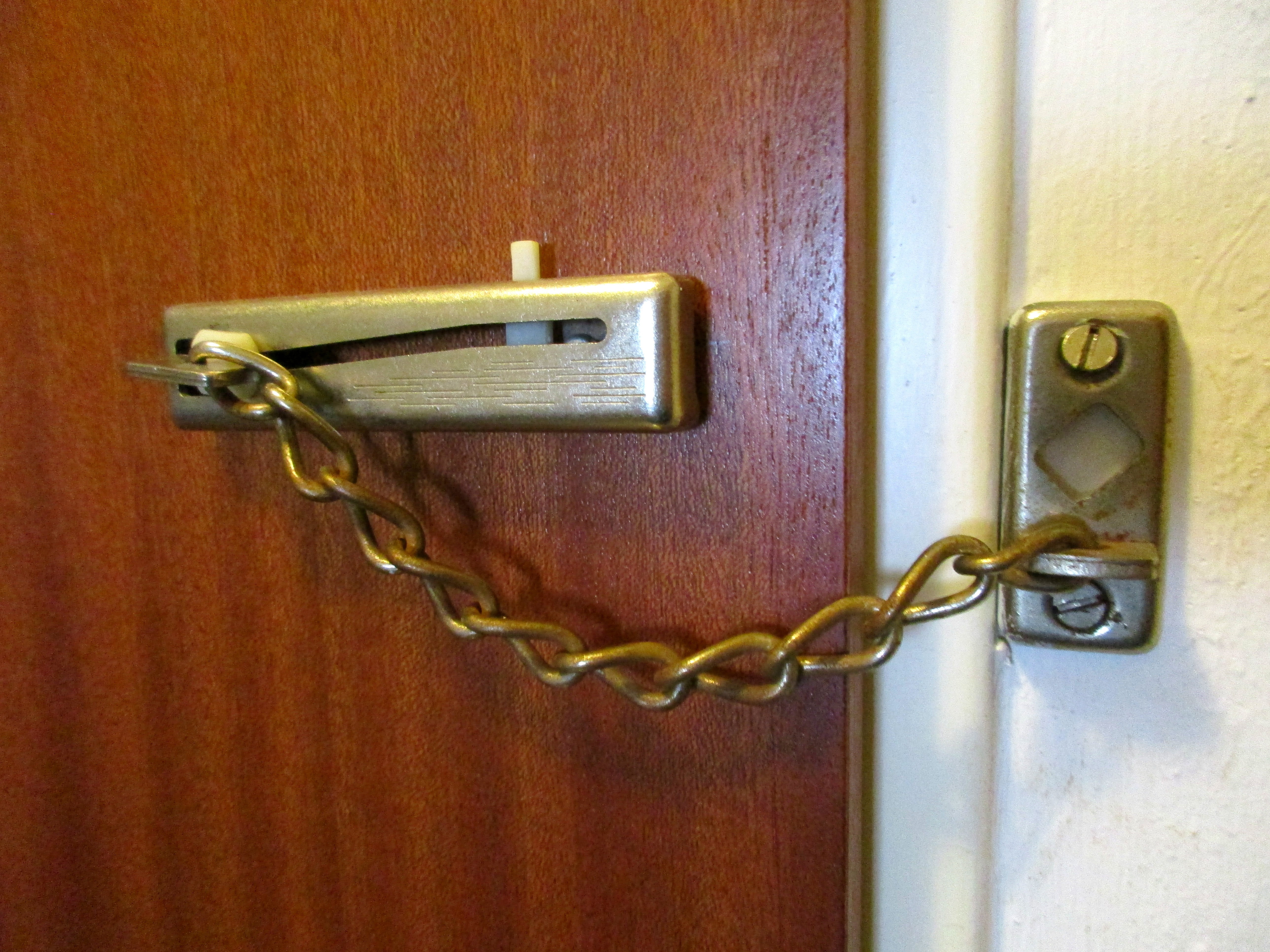 latch, wood - material, key, backup, security, sure, 5K, door hardware, door, indoors, close-up, lock, uncertain, keyhole, handle, metal, secure, entrance, HD Wallpaper
