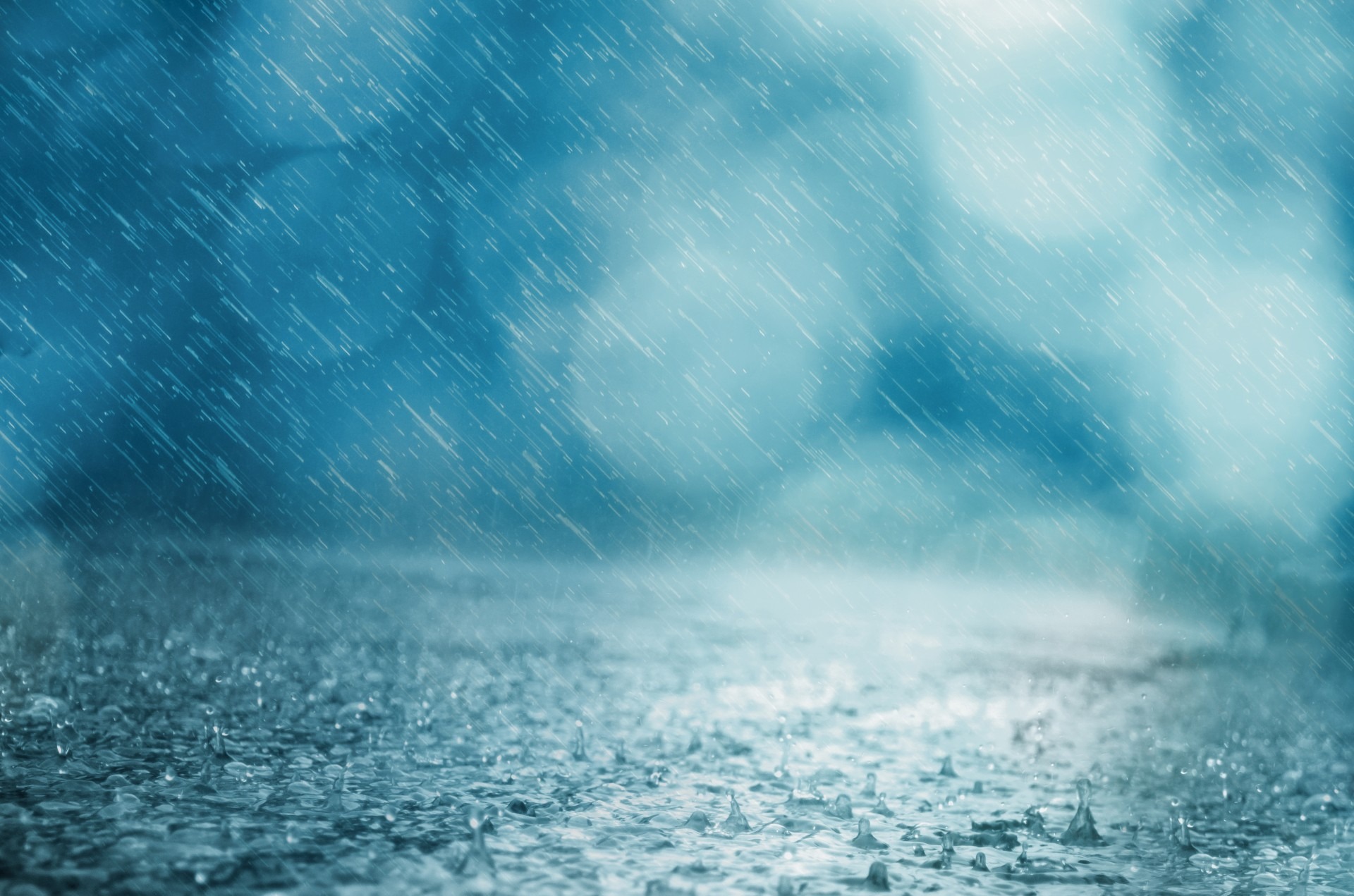 falling, clear, snowflake, purity, untitled, cold, environment, pond, surface, stormy, water, dark, impact, motion, 1080P, blizzard, beauty in nature, HD Wallpaper