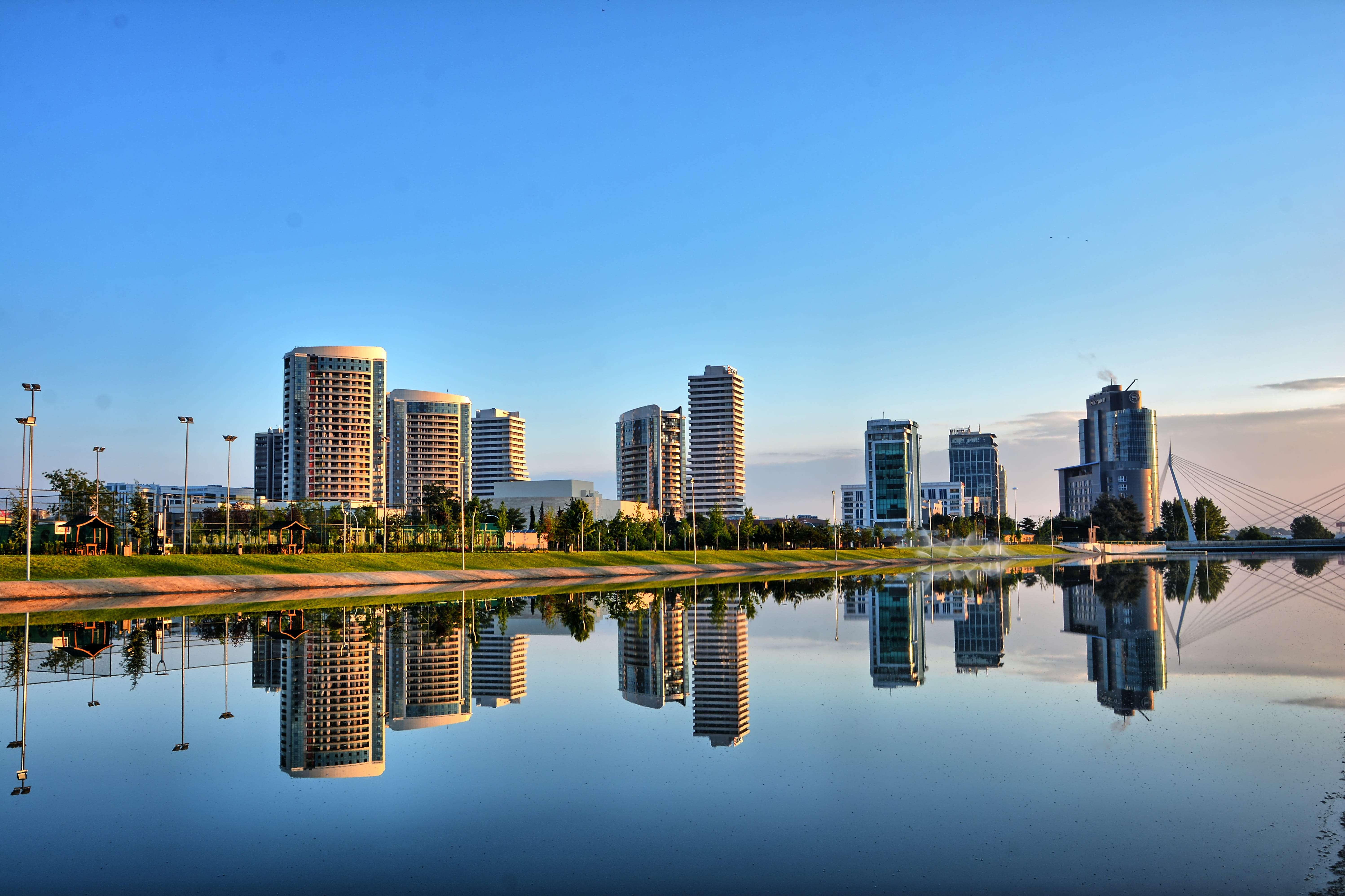 light, lake, river, cityscape, office building exterior, no people, sunset, park, apartment, 5K, blue, urban Skyline, skyscraper, turkey, dusk, water, HD Wallpaper