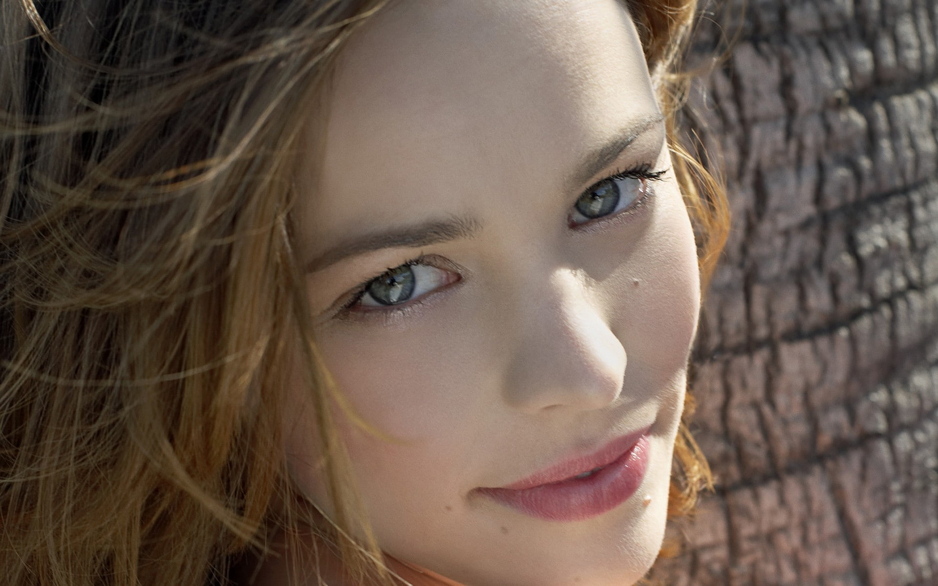 trees, Rachel McAdams, green eyes, pink lipstick, actress, brunette, 1080P, HD Wallpaper