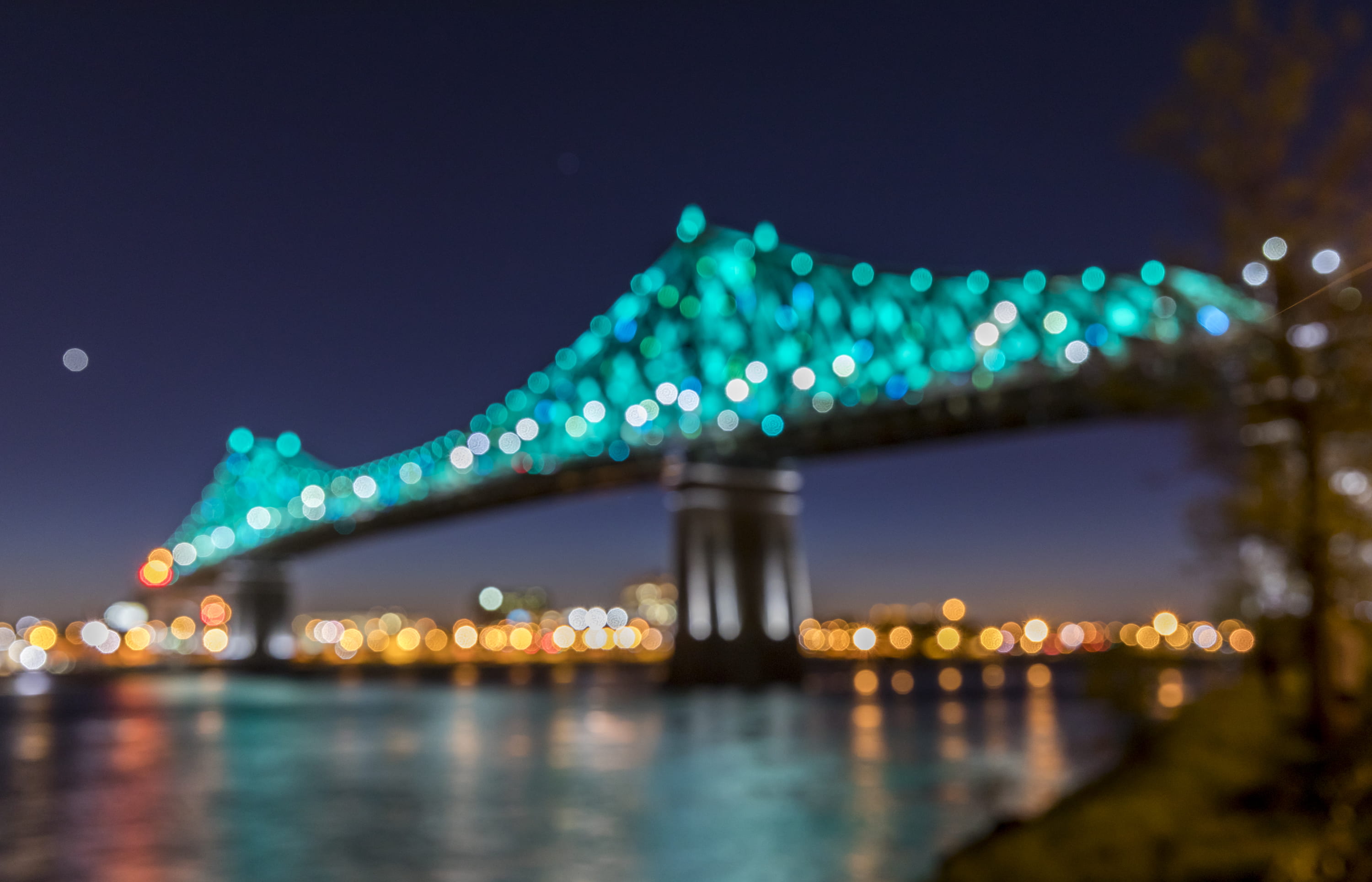 bridge - man made structure, out of focu, building, reflection, city, low, illumination, new years eve, evening, out of focus, concrete, suspension, angle, HD Wallpaper