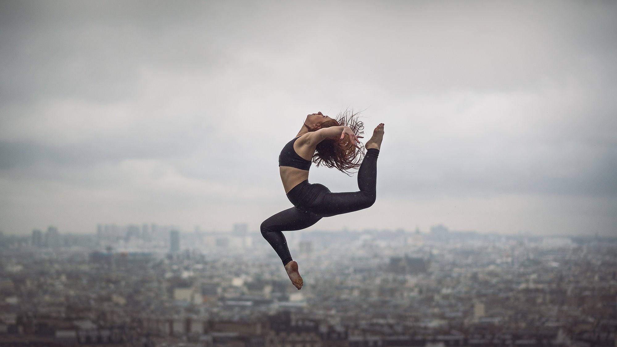 cloud - sky, adult, 1080P, ballet, outdoors, women, architecture, nature, one person, sport, day, contemplation, exercising, building exterior, side view, HD Wallpaper