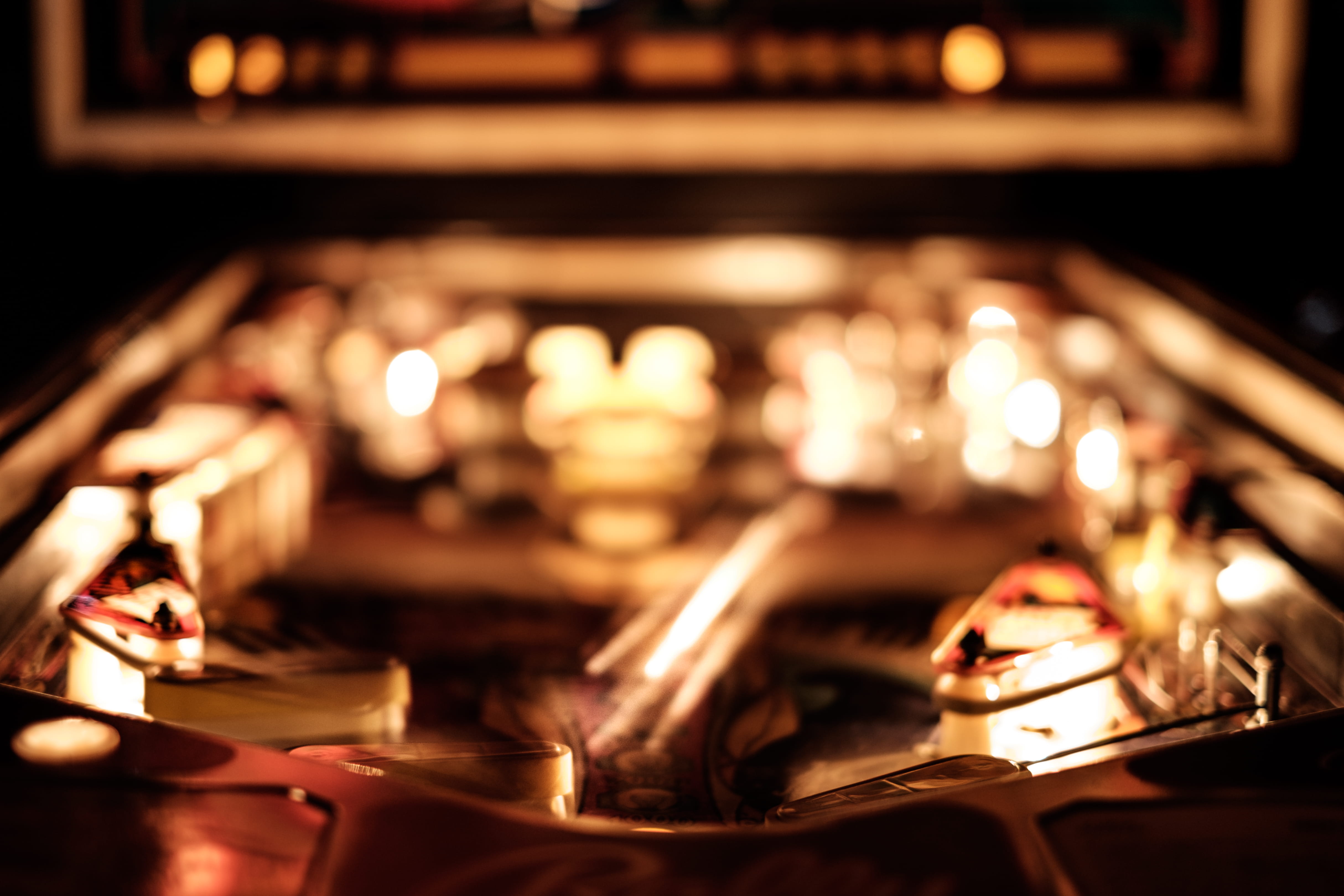 technology, flipper, seventy, bar - drink establishment, indoors, illuminated, focus on foreground, arts culture and entertainment, pinball, lighting equipment, HD Wallpaper
