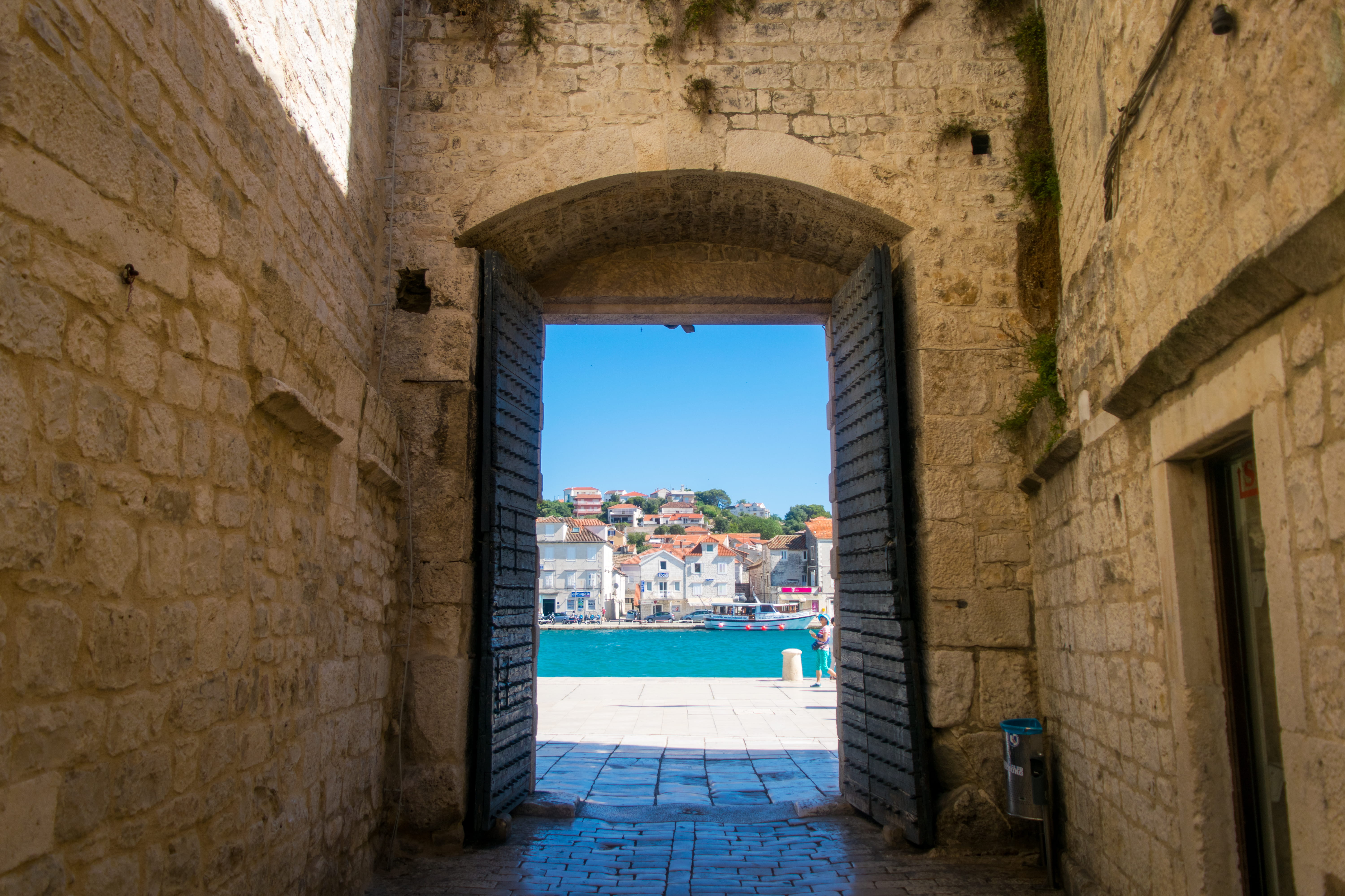 dalmatia, sky, tourism, stone wall, ancient civilization, old, travel, built structure, balkans, town, the past, adriatic, historic, building exterior, HD Wallpaper
