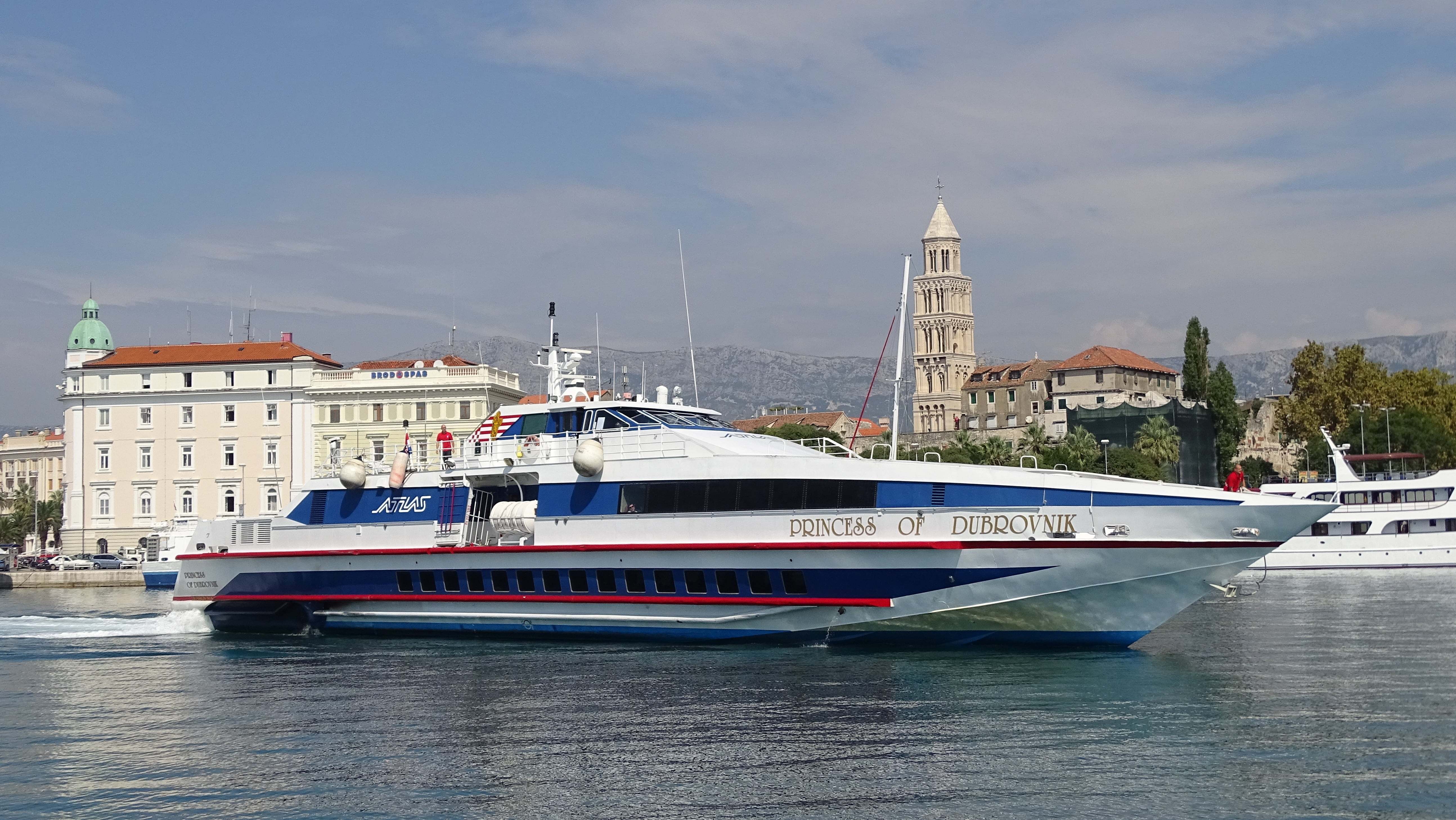 croatia, travel, powerboat, 5K, waterfront, day, sky, tourism, nautical Vessel, no people, dalmatia, speedboat, harbor, nature, water, ship, built structure, HD Wallpaper