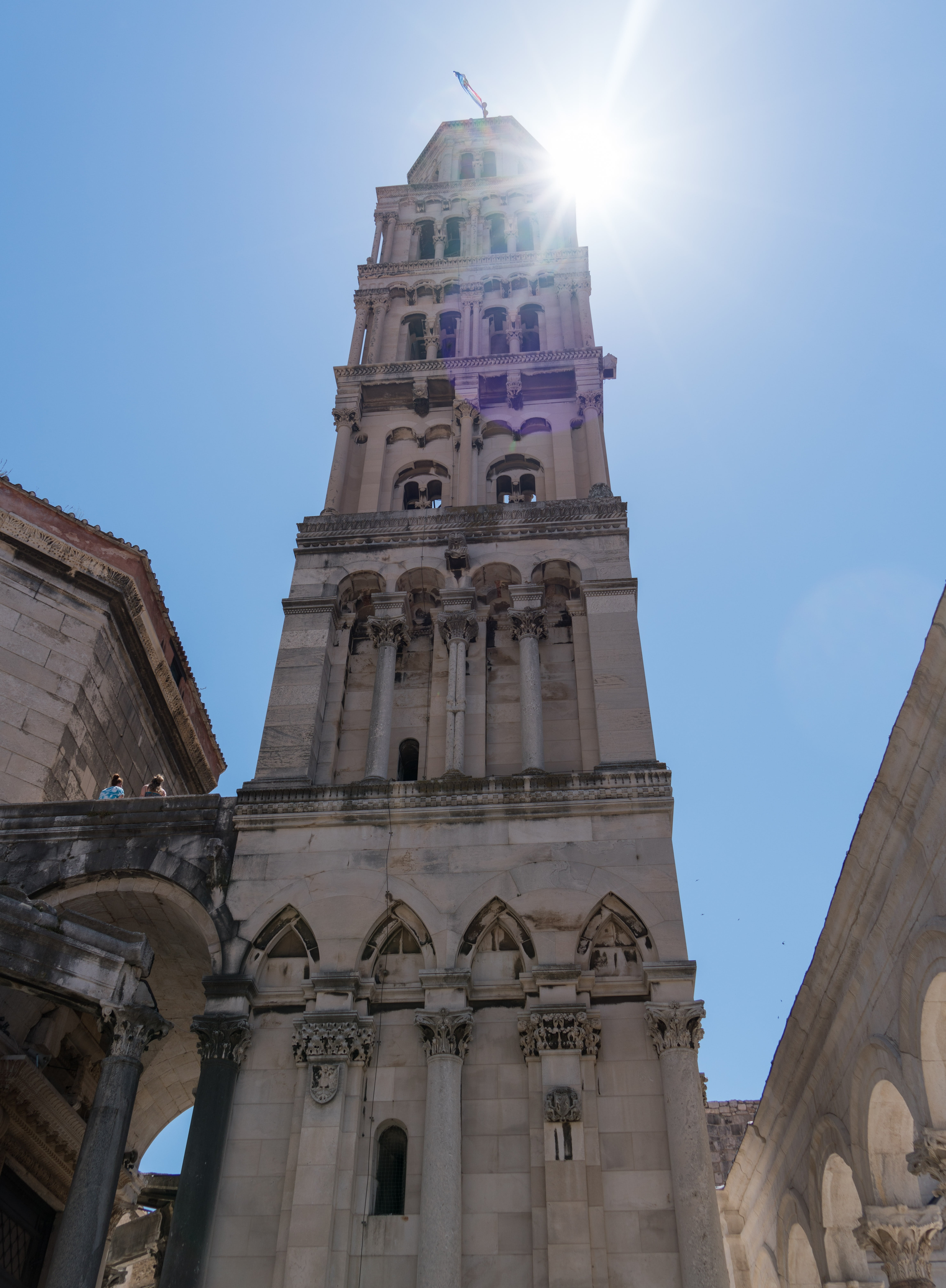 sunlight, tourism, architecture, old, belief, the past, no people, day, sunstar, city, ancient, europe, history, low angle view, place of worship, spirituality, Phone HD Wallpaper