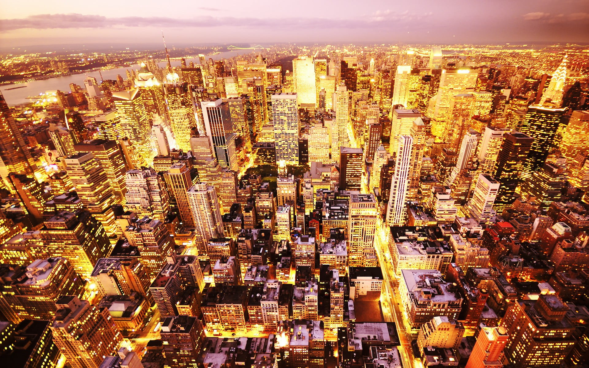 rise, modern, crowd, building exterior, high angle view, architecture, New York City, high, city, lighted, Manhattan, aerial view, building, residential district, HD Wallpaper