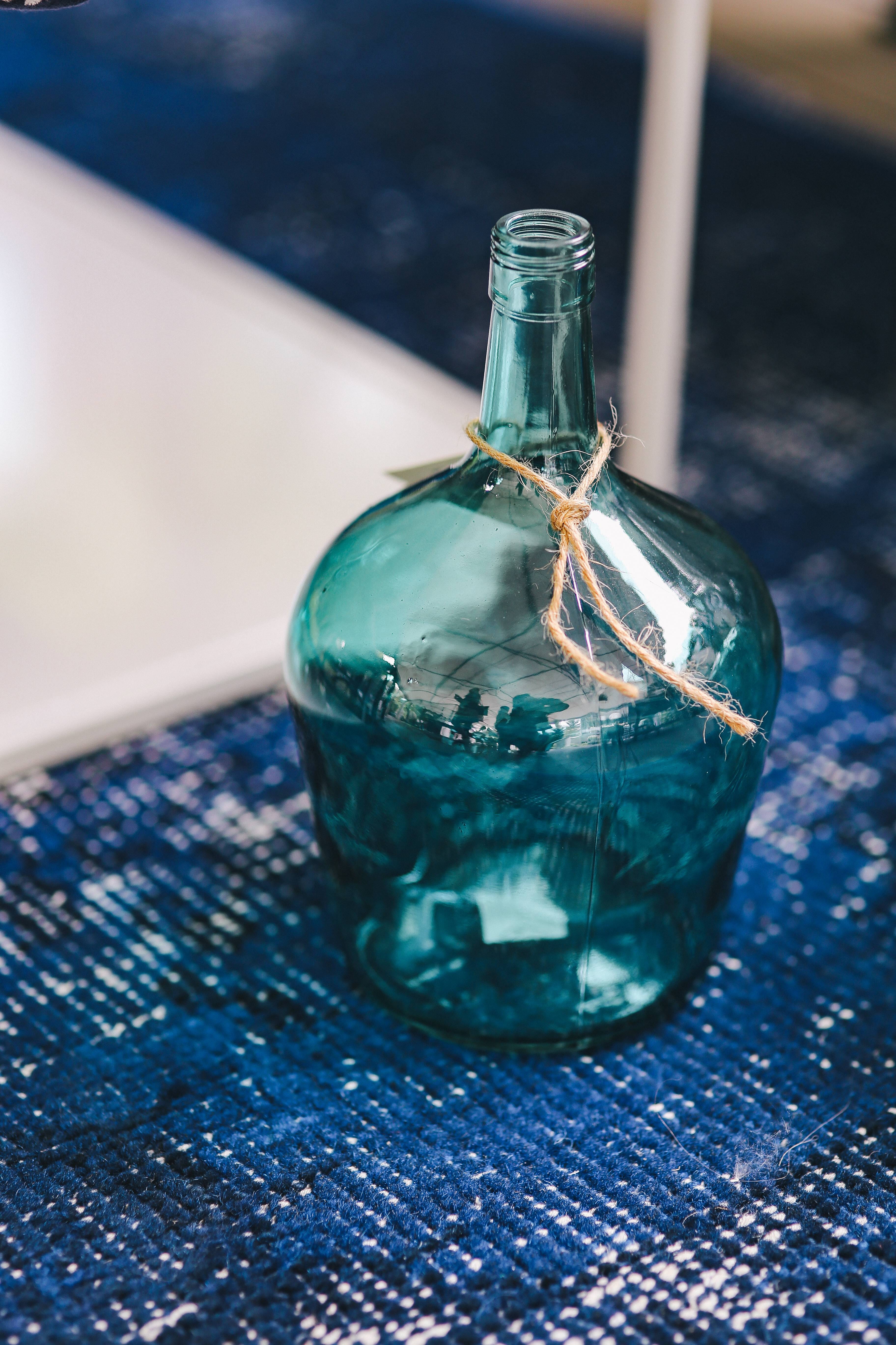 Coloured, liquid, indoors, jar, single object, decoration, day, drink, container, ornament, bottle, high angle view, table, wood - material, focus on foreground, Phone HD Wallpaper