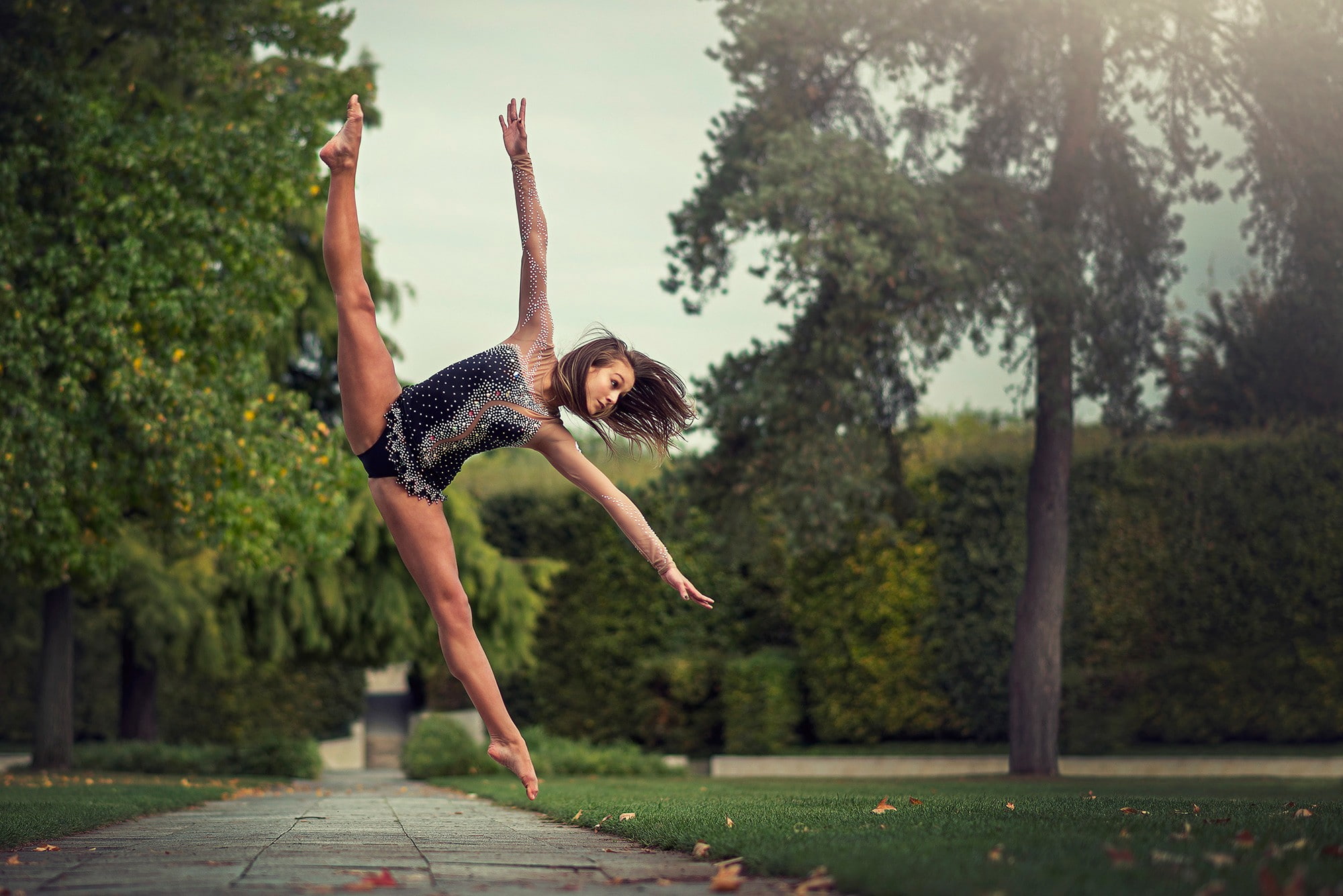 1080P, dancers women ballerina jumping dimitry roulland oceane charoy, HD Wallpaper