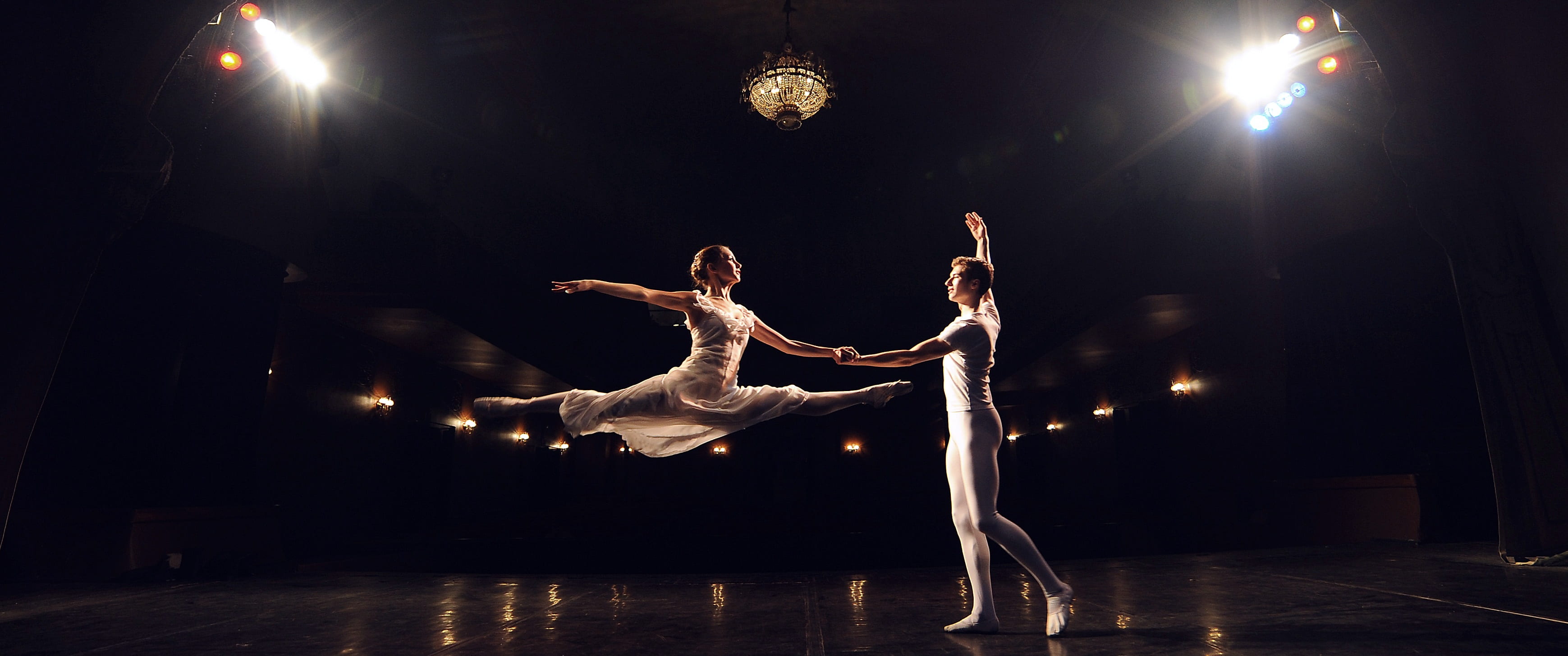 2K, full length, woman, performance, indoors, black, ballerina, people, illuminated, motion, human limb, stage, stage - performance space, theatrical performance, HD Wallpaper