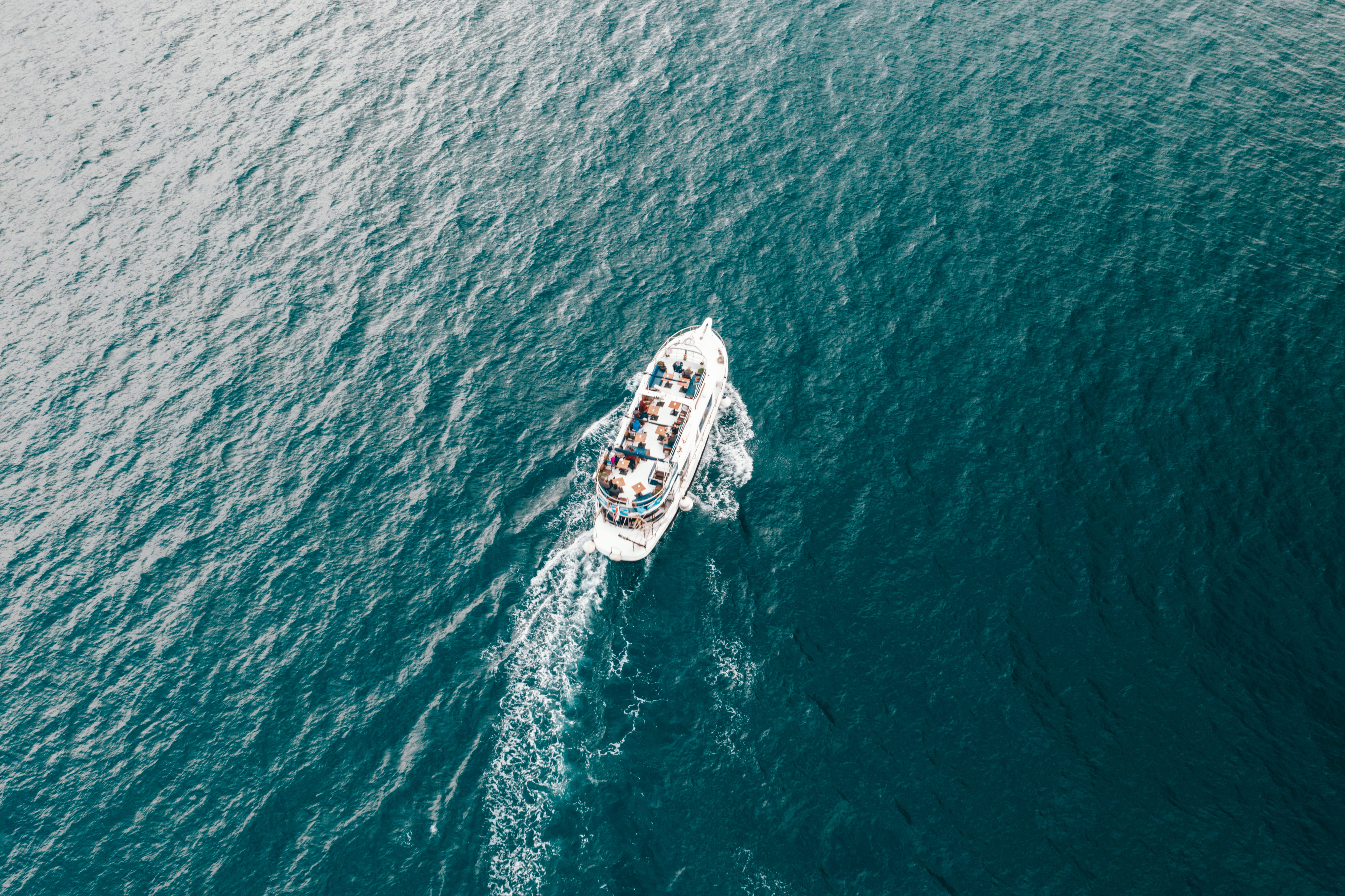 yacht, aerial, sea, water, motion, blue, high angle view, tones, nature, outdoors, waterfront, travel, split, day, dubrovnik, sport, wave pattern, croatia, HD Wallpaper