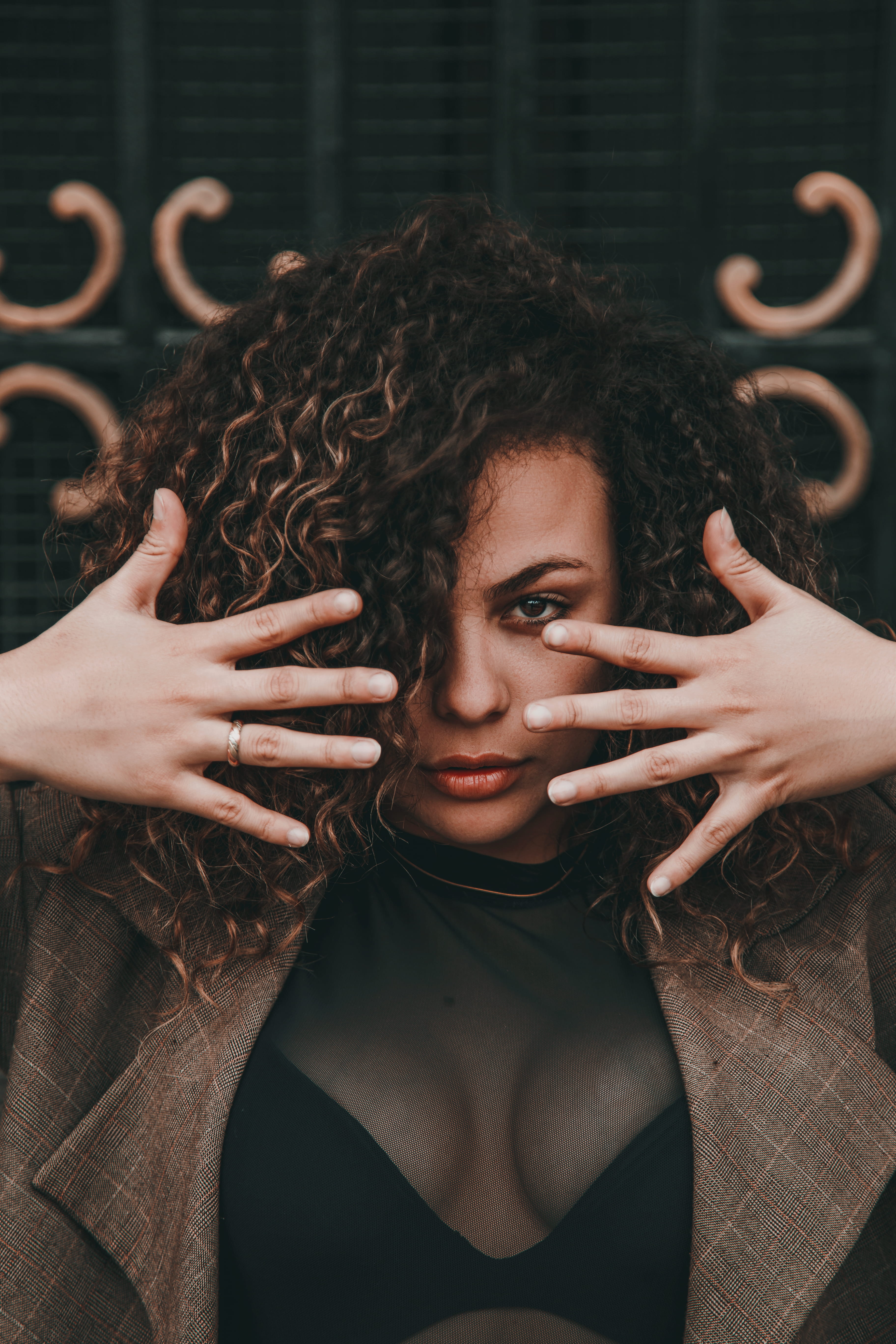 women, beautiful woman, curly hair, girl, model, street, young women, suit, headshot, pose, photo, fashion, brunette, front view, outdoors, style, eye, Phone HD Wallpaper