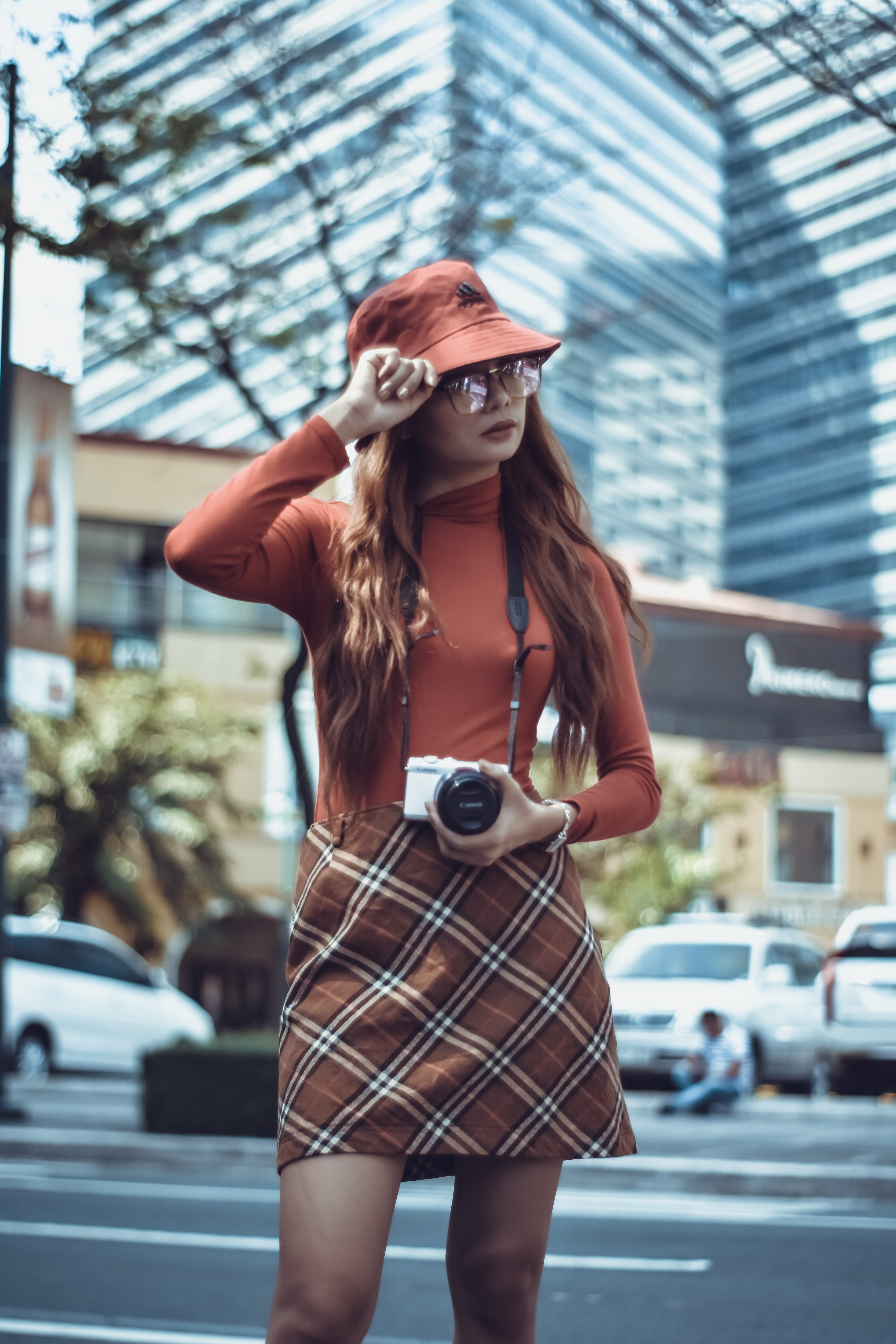 hairstyle, pretty, street photography, urban, fashion, one person, hair, beautiful, woman, young adult, cars, youth, urban view, 5K, architecture, photoshoot, Phone HD Wallpaper