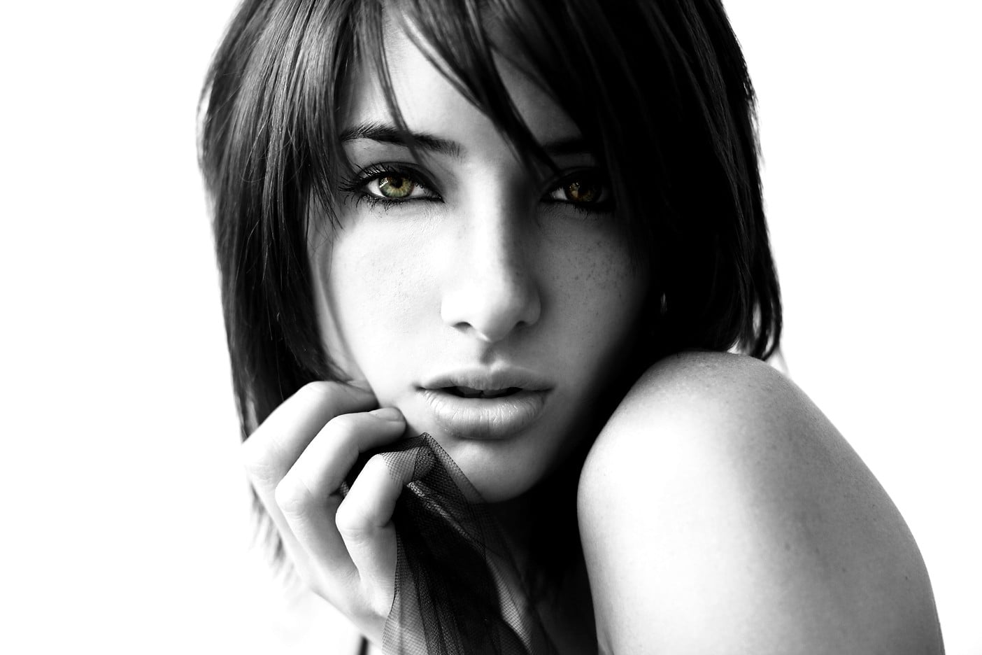 beautiful woman, human face, white background, 720P, body part, headshot, face, one person, Susan Coffey, woman, beauty, looking at camera, looking at viewer, HD Wallpaper