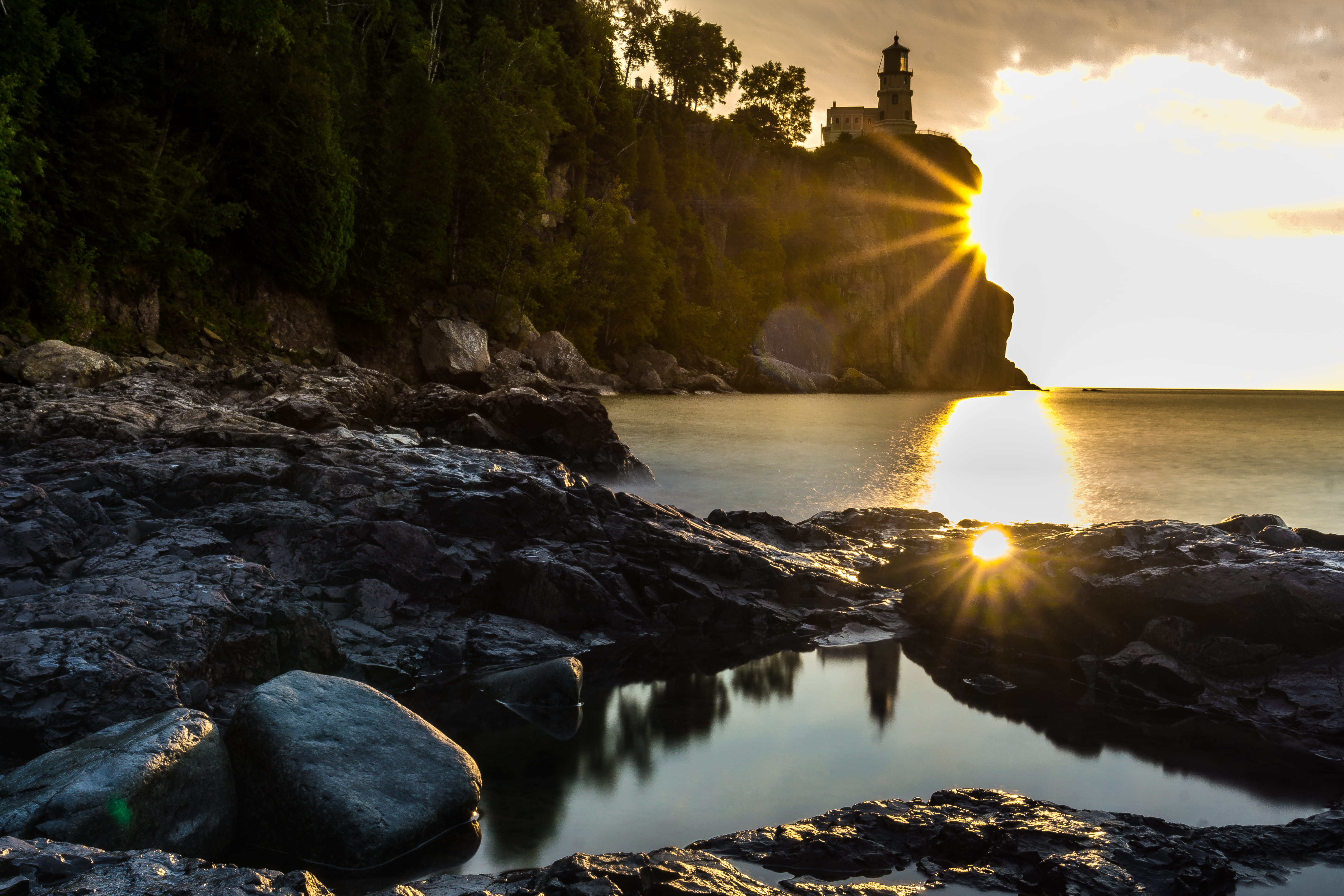 sunset, sea, solid, sky, tranquil scene, reflection, sun, nature, two harbors, cloud - sky, sunbeam, lake superior, lens flare, scenics - nature, no people, HD Wallpaper