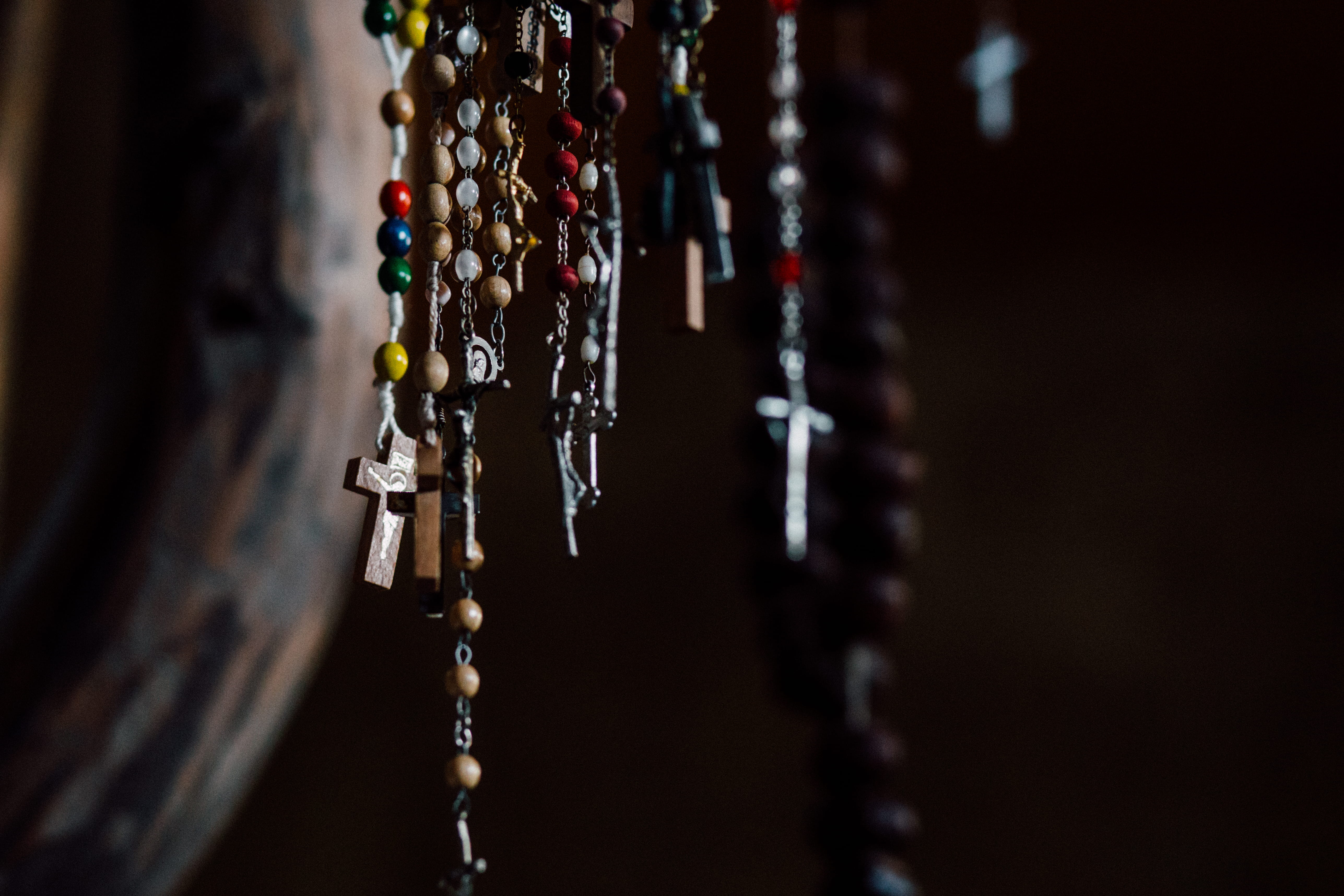 jewelry, dark, personal accessory, necklace, chain, prayer, rosary, selective focus, pendant, cross, metal, spirituality, religion, assorted, focus on foreground, HD Wallpaper
