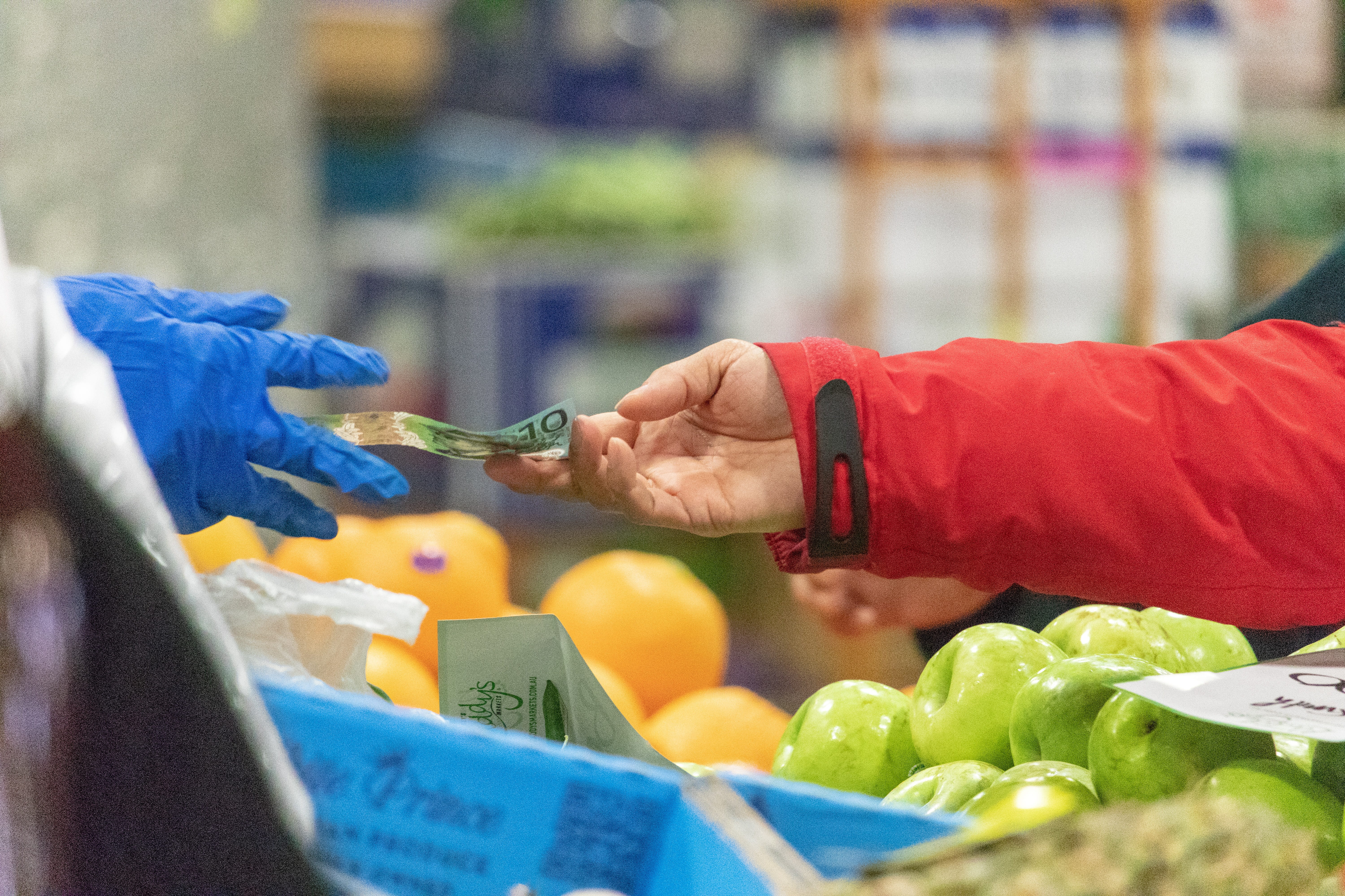 store, transaction, business, vegetable, buying, holding, hand, selective focus, shopping, bazaar, market, consumerism, food, human hand, groceries, human body part, HD Wallpaper