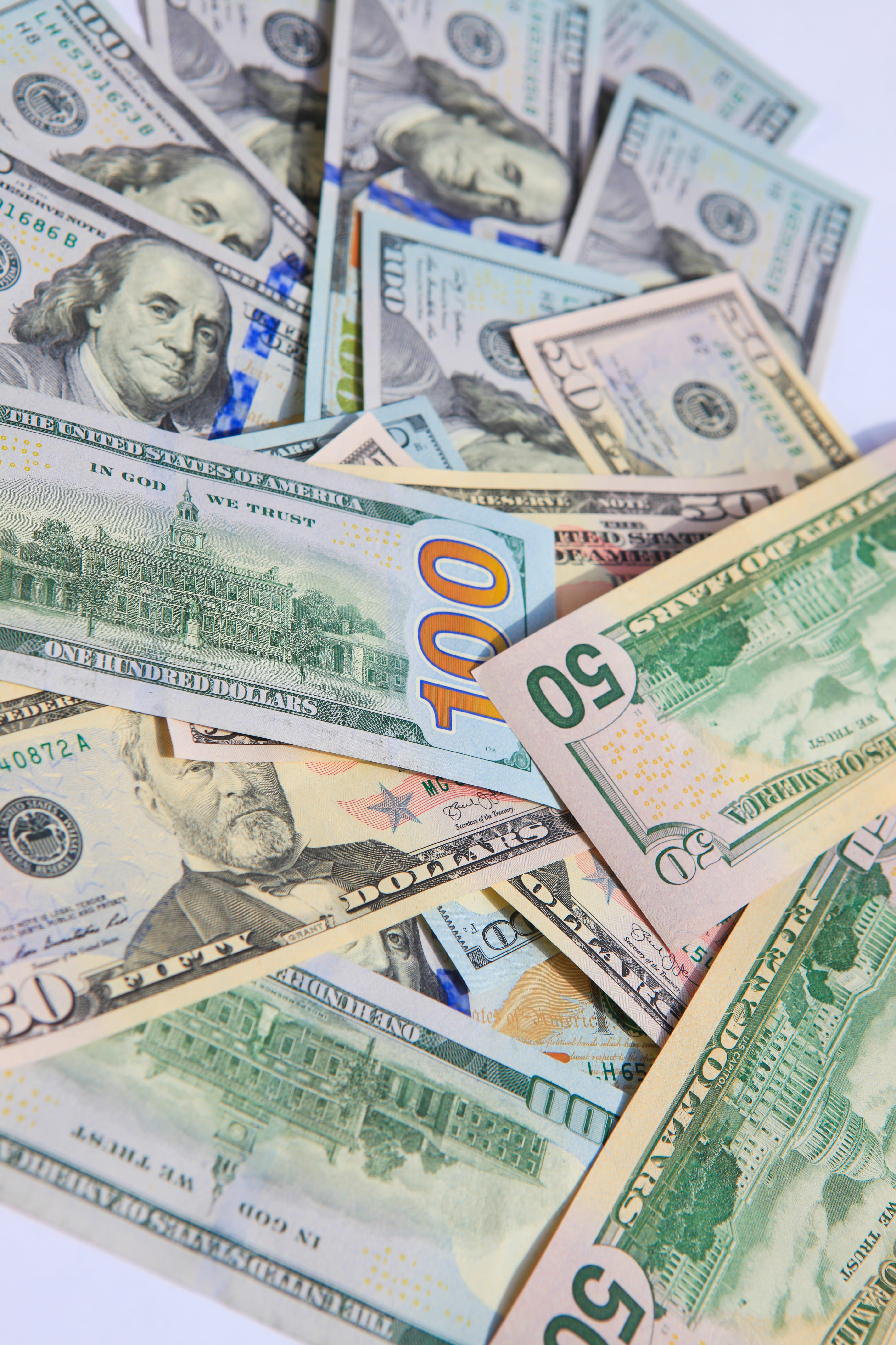 bills, dollar, 100, pile, bundle, paper, stack, dollars, debt, investment, corporate business, new, heap, large group of objects, economics, savings, butch, Phone HD Wallpaper