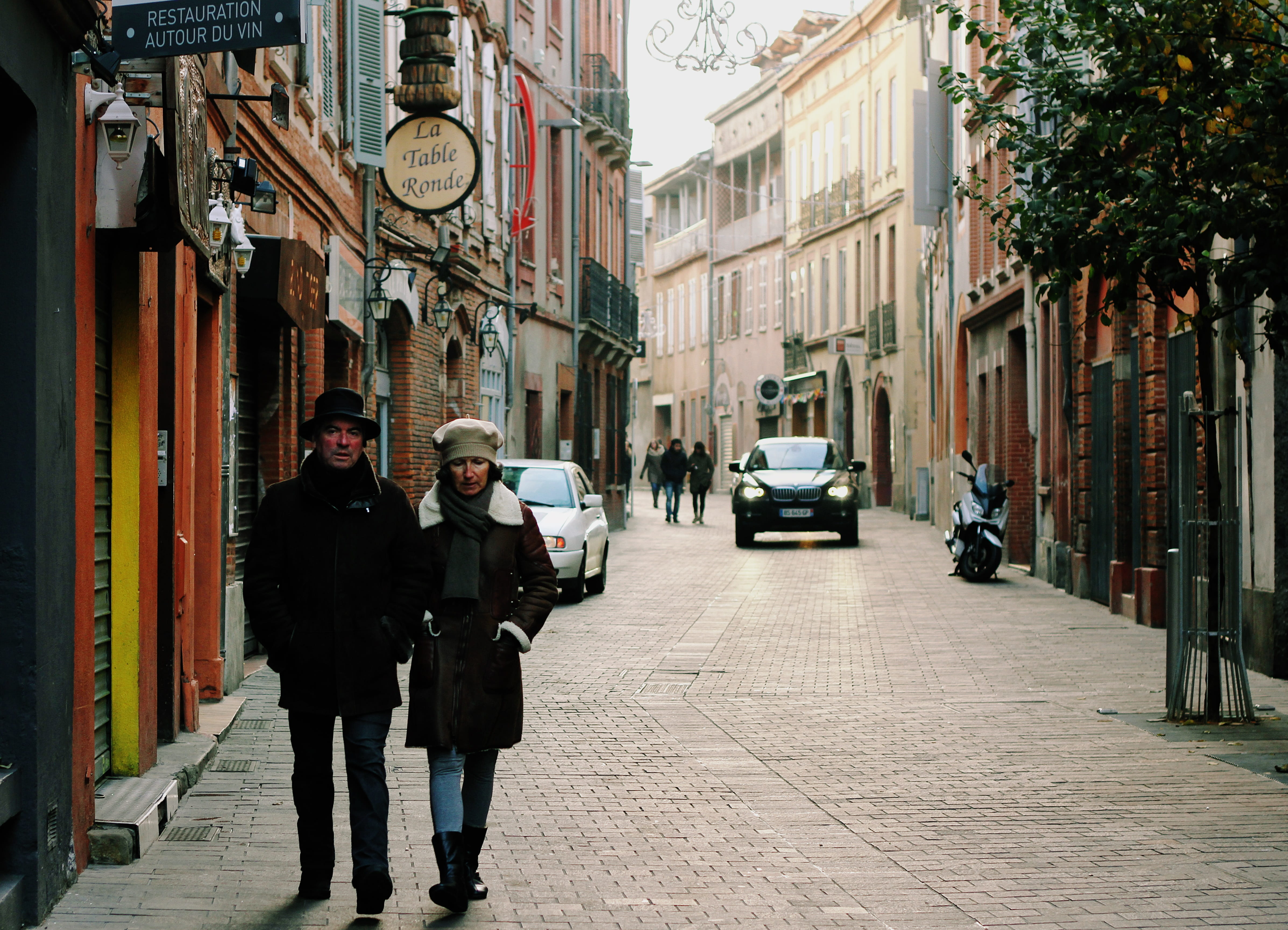 rural, orange, full length, architecture, building exterior, walking, group of people, men, the way forward, france, adult, street car, vintage, people, HD Wallpaper