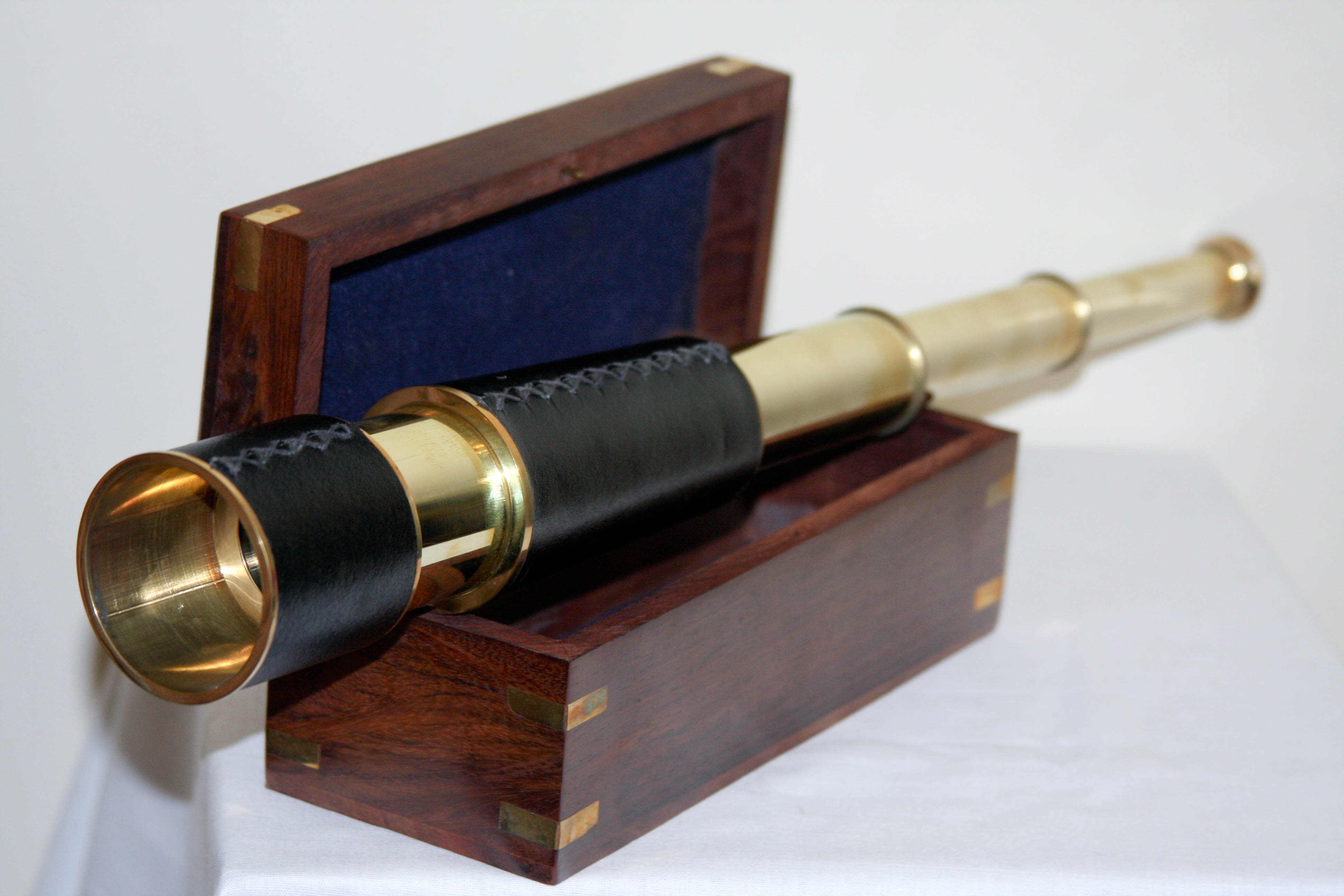 literature, luxury, telescope nautical gift, design, telescope, ancient, table, stylish nautical telescope, leather, telescope for a long time, colored, HD Wallpaper