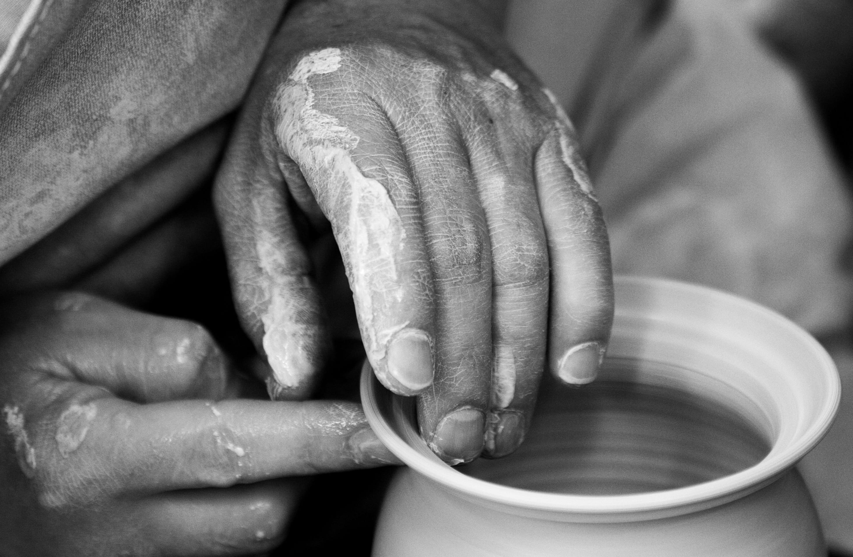 tonkunst, hands, care, person, only women, close-up, sound, photo, 2K, one woman only, pot, working, human finger, occupation, molding, body part, hand, HD Wallpaper
