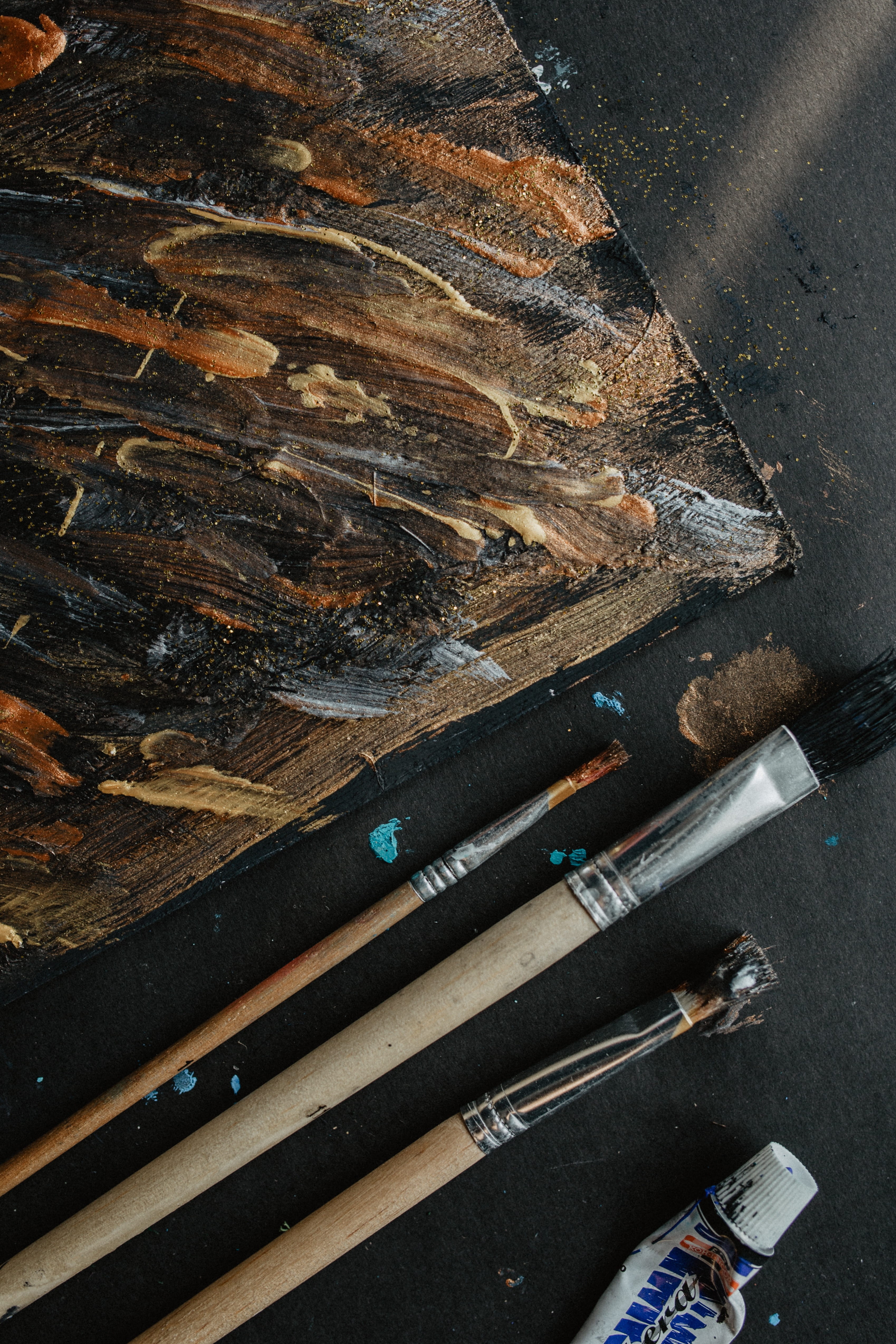 art supply, indoors, acrylic, paint, creativity, directly above, day, still life, art and craft, work tool, brushes, painting, home interior, high angle view, Phone HD Wallpaper